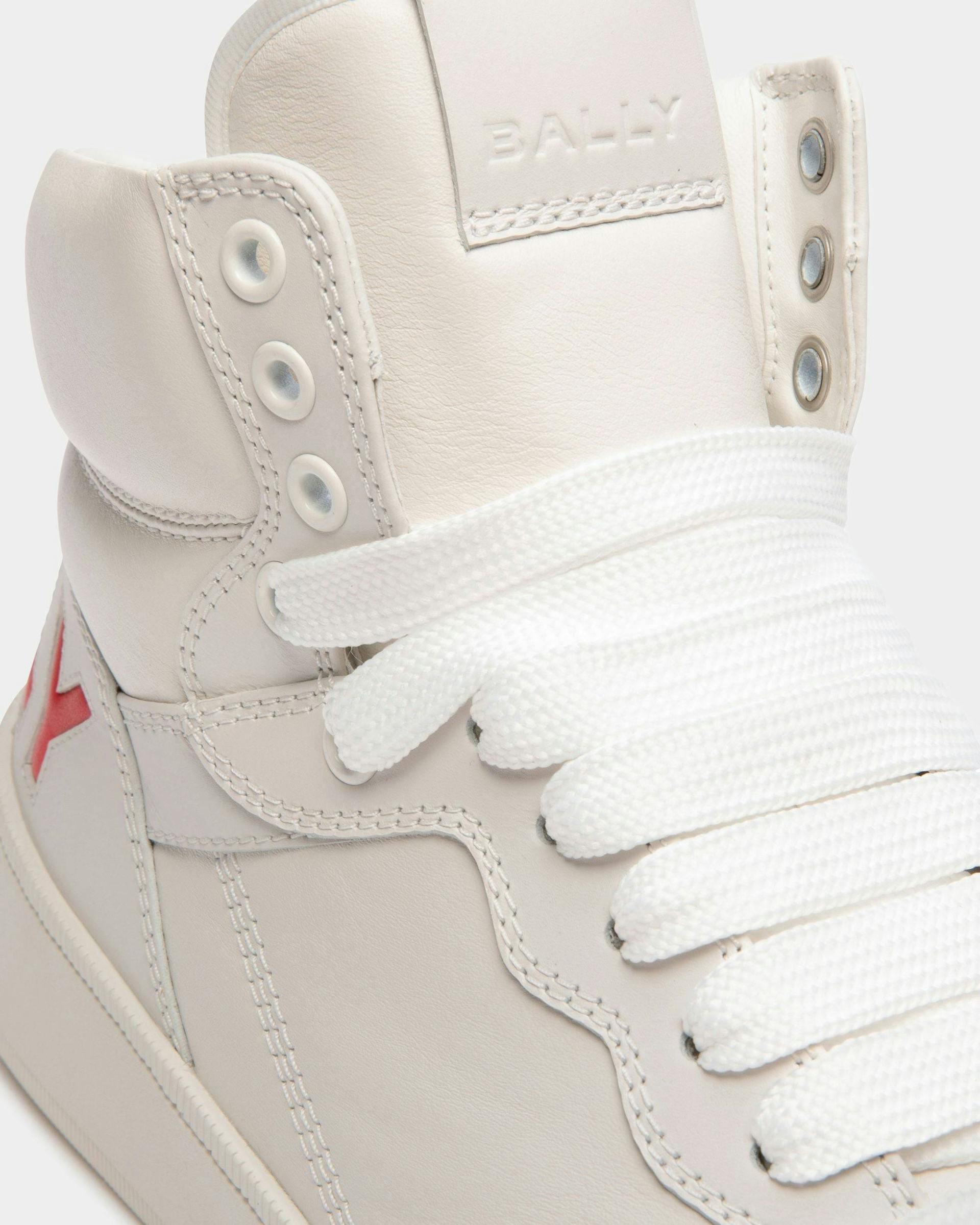 Men's Raise High-Top Sneaker in White Leather | Bally | Still Life Detail