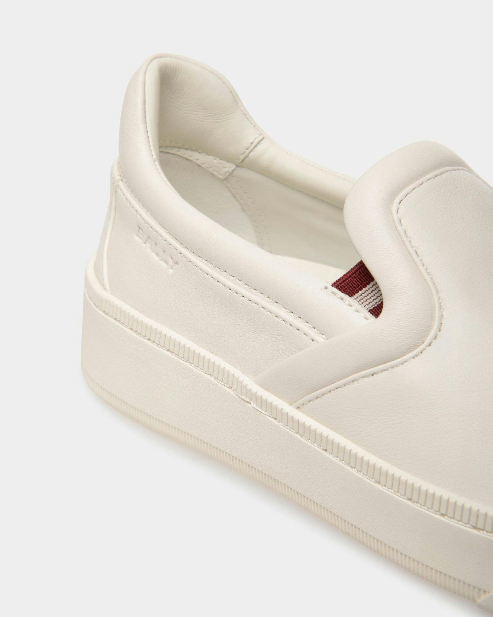 Women's Raise Sneaker In White Leather | Bally | Still Life Detail