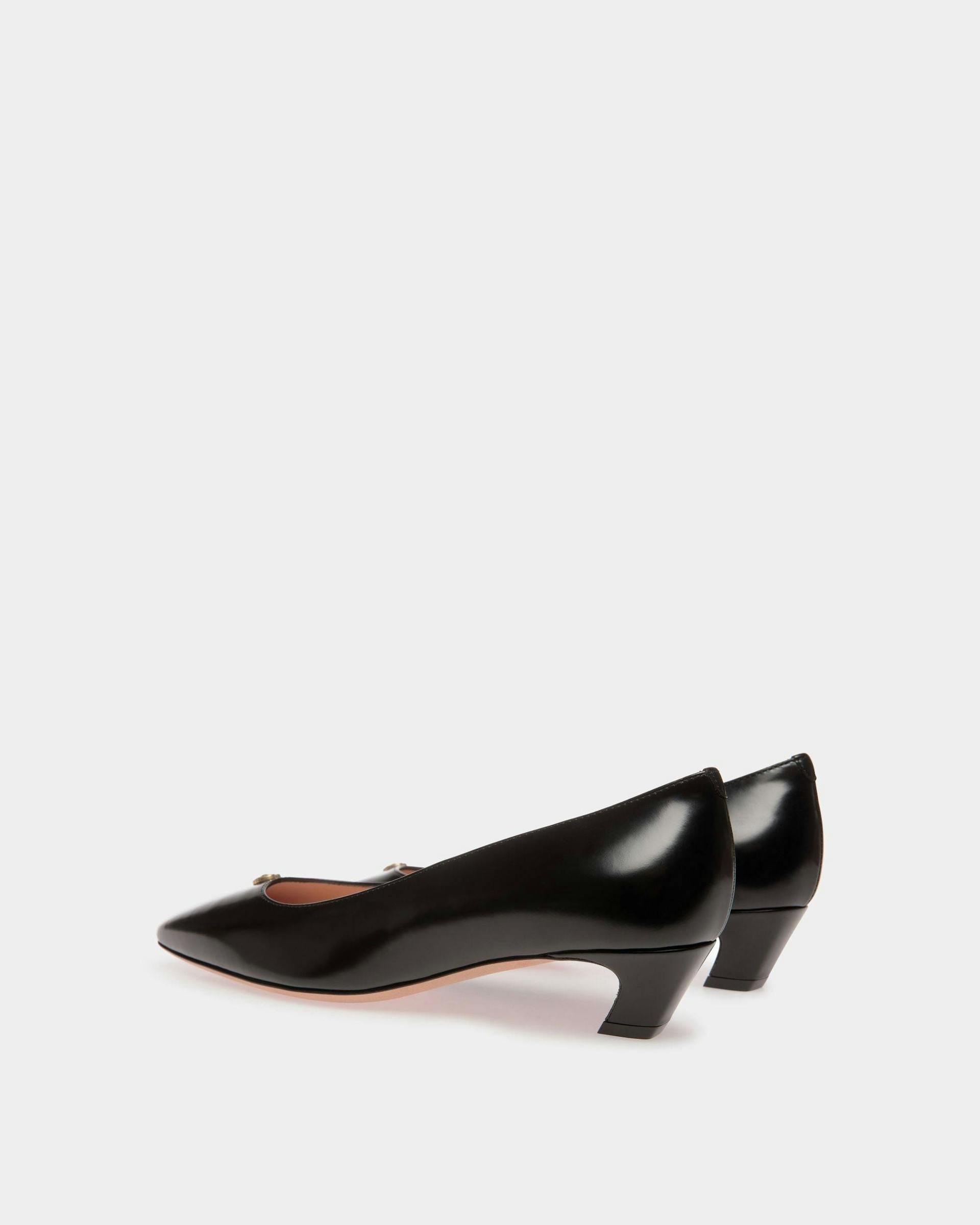 Women's Sylt Pump In Black Leather | Bally | Still Life 3/4 Back