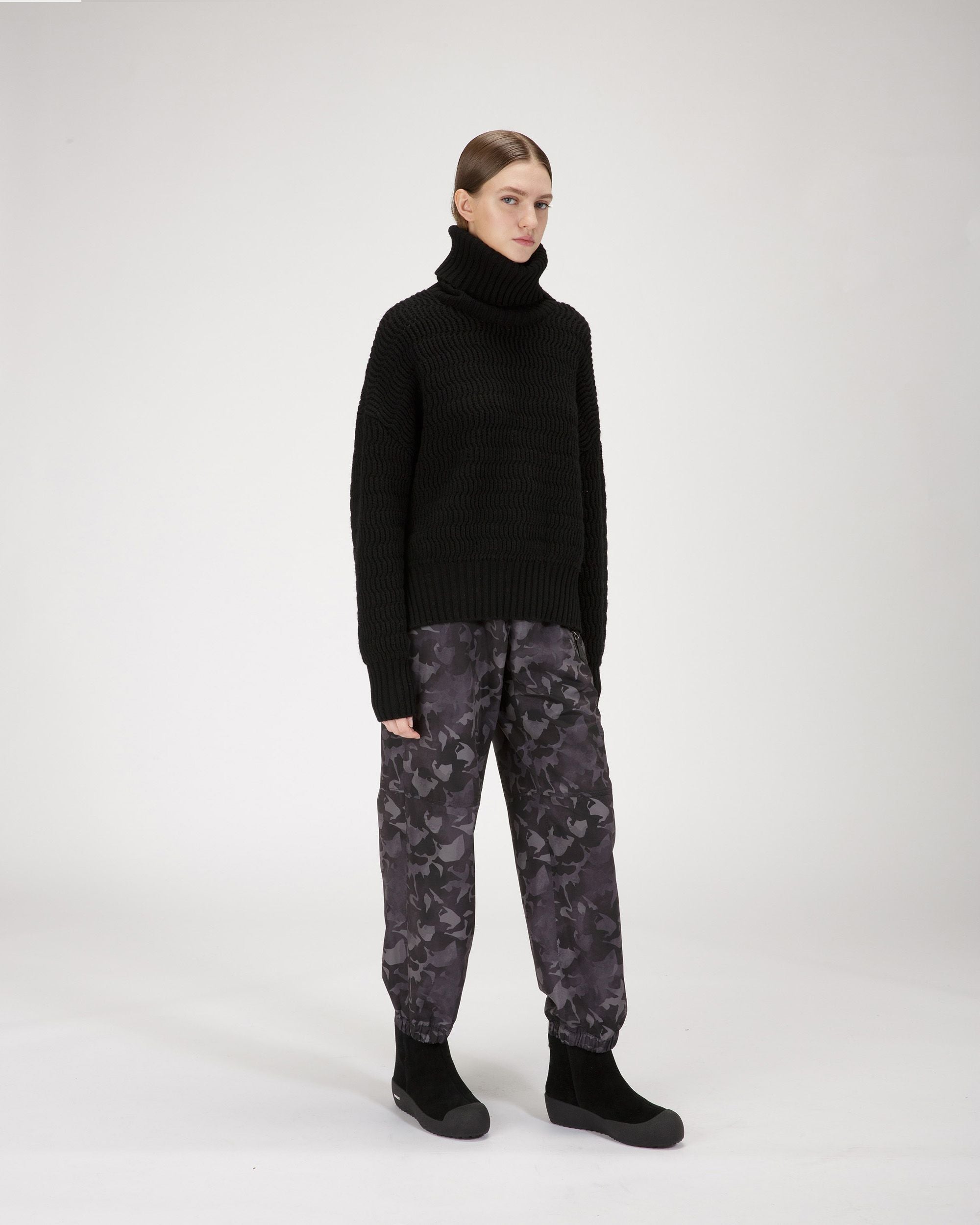 Bally Global - Guard II Leather Snow Boots In Black - Black