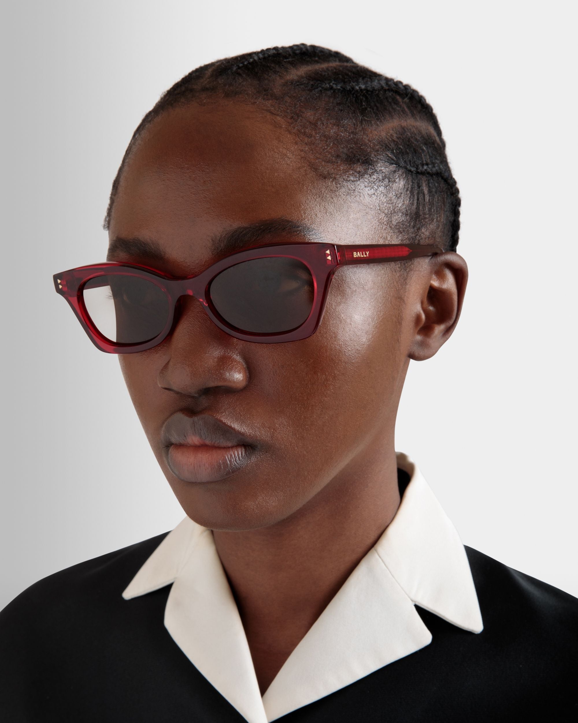 Bally Global - Sue Sunglasses In Red Acetate - Red