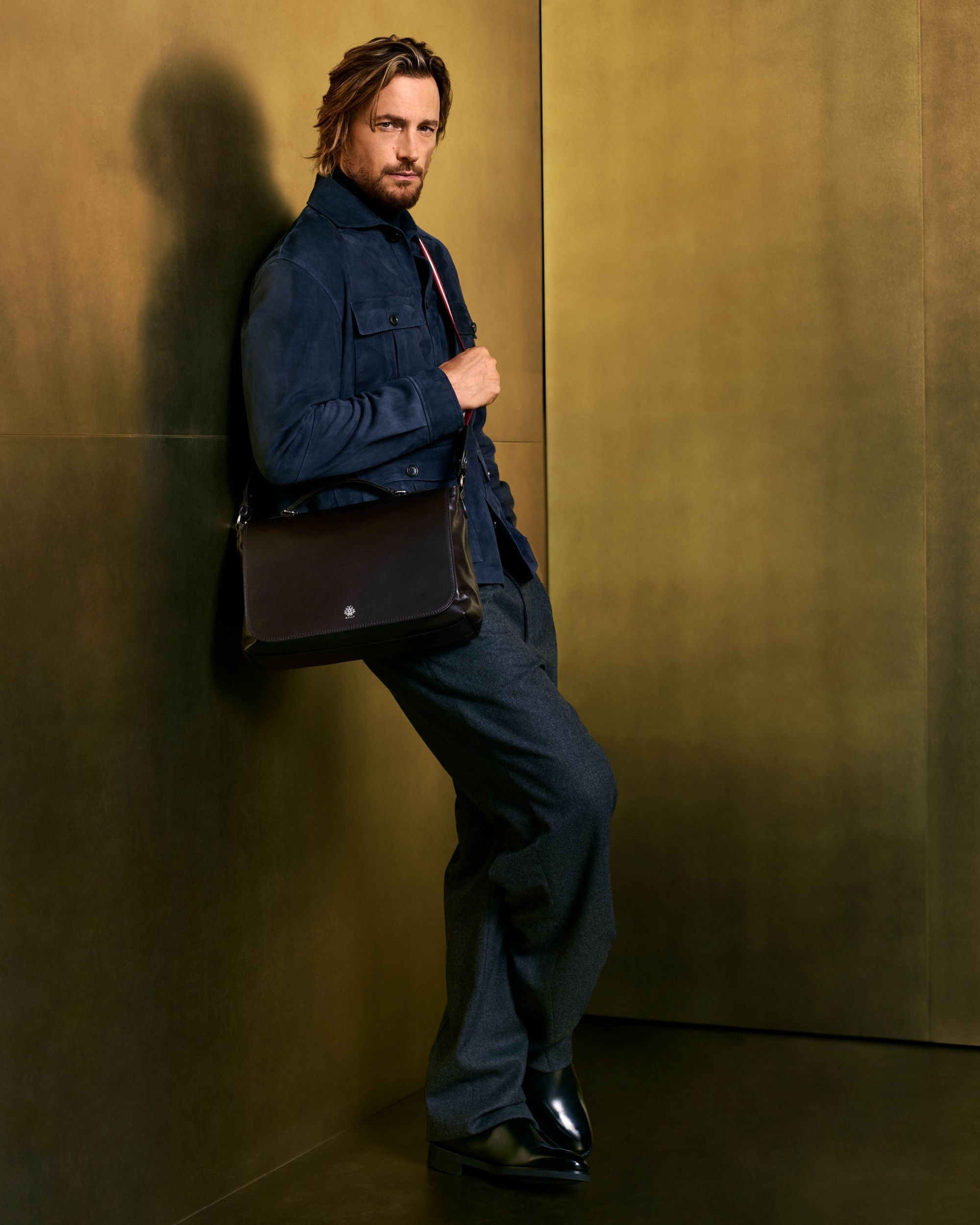 Bally Global - Ray Crossbody Bag in Chocolate Leather - Brown