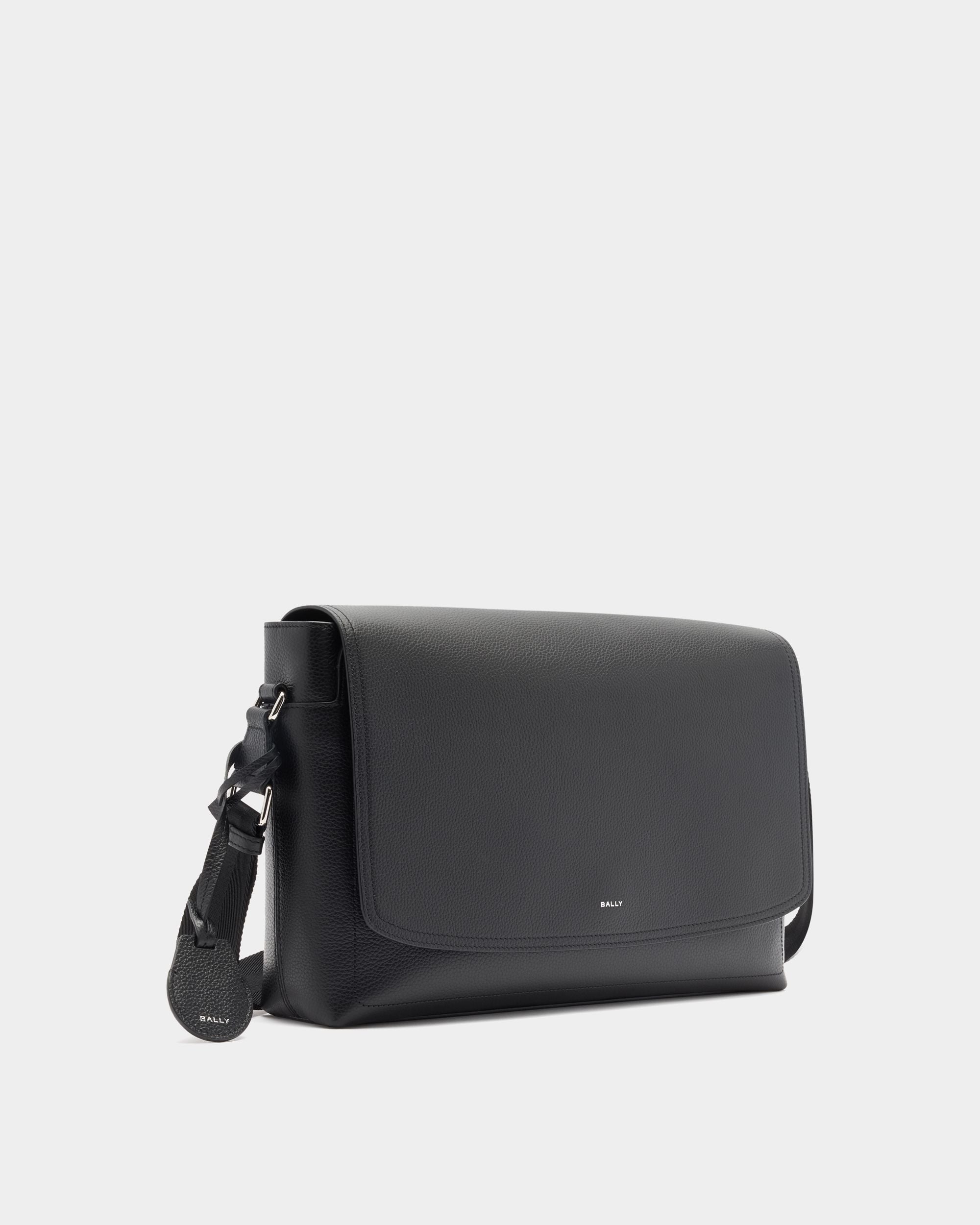Bally Global - Capitol Messenger Bag In Black Leather - Black