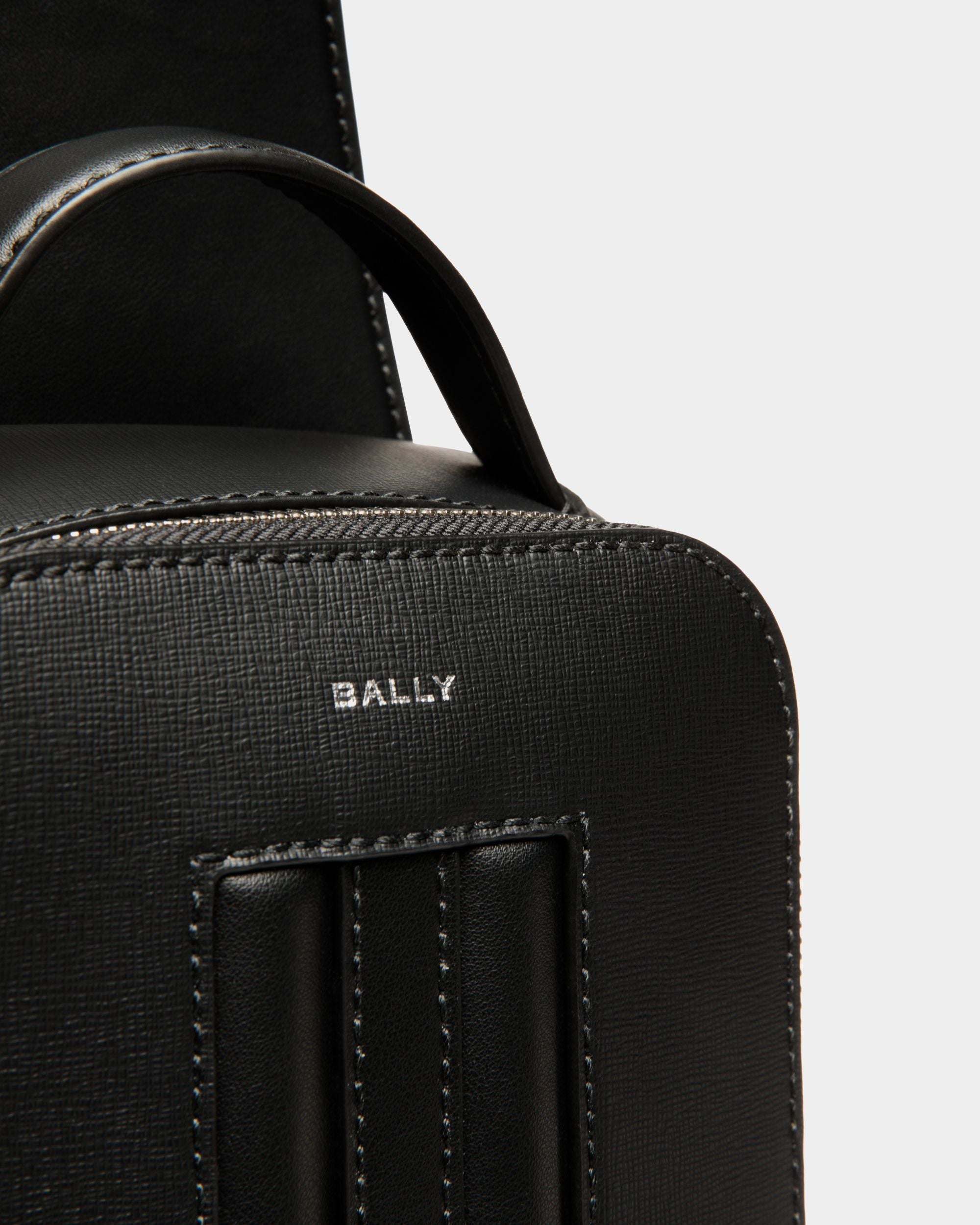 Bally Global - Mythos スリングバッグ ブラック 皮革繊維再生複合材 - ブラック