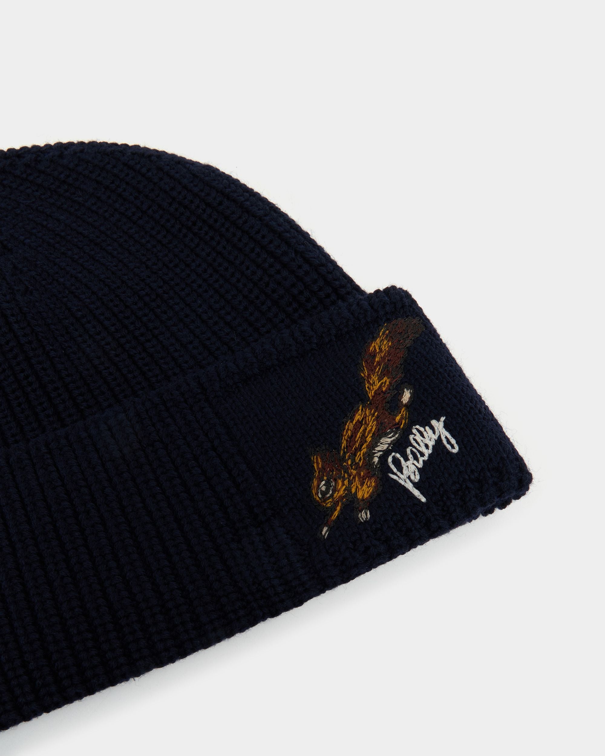 Bally Global - クリスマス ビーニー ネイビーブルーウール Ballyロゴとリス - ブルー