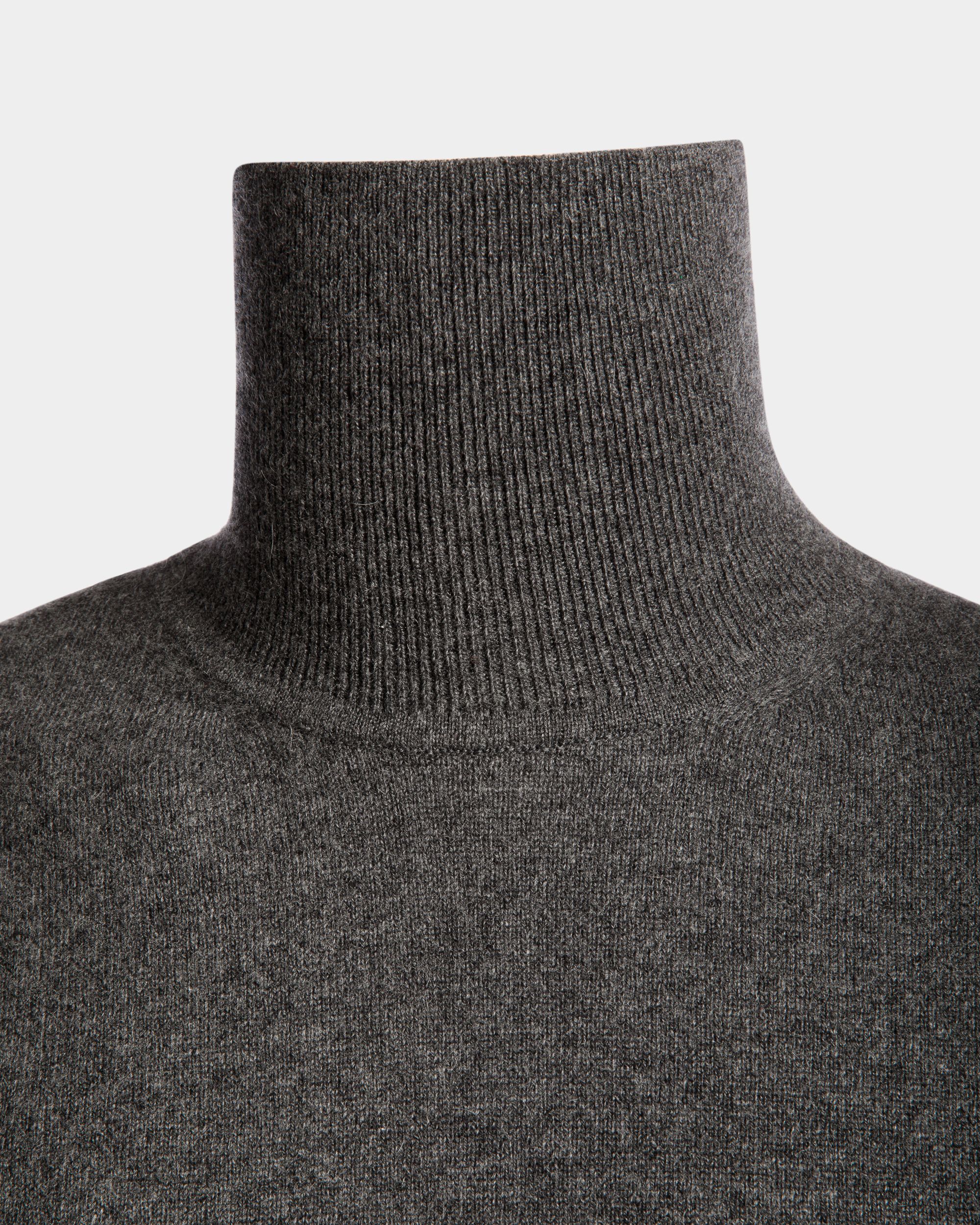 Bally Global - Adrien Brodyトラベルコレクション タートルネック セーター ダークグレー カシミア - グレー