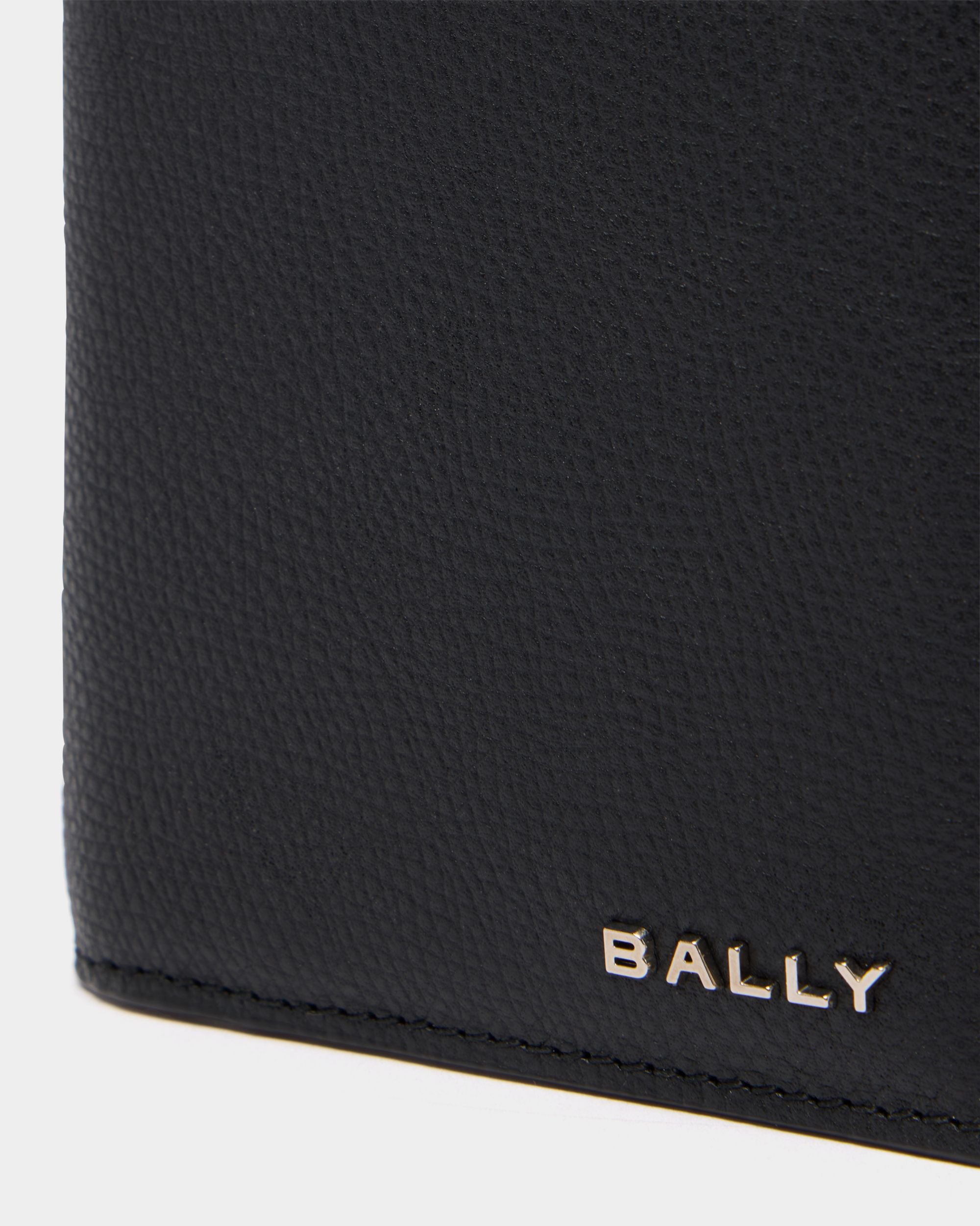 Bally Global - Bally Essential コンチネンタルウォレット ブラック グレインレザー - ブラック
