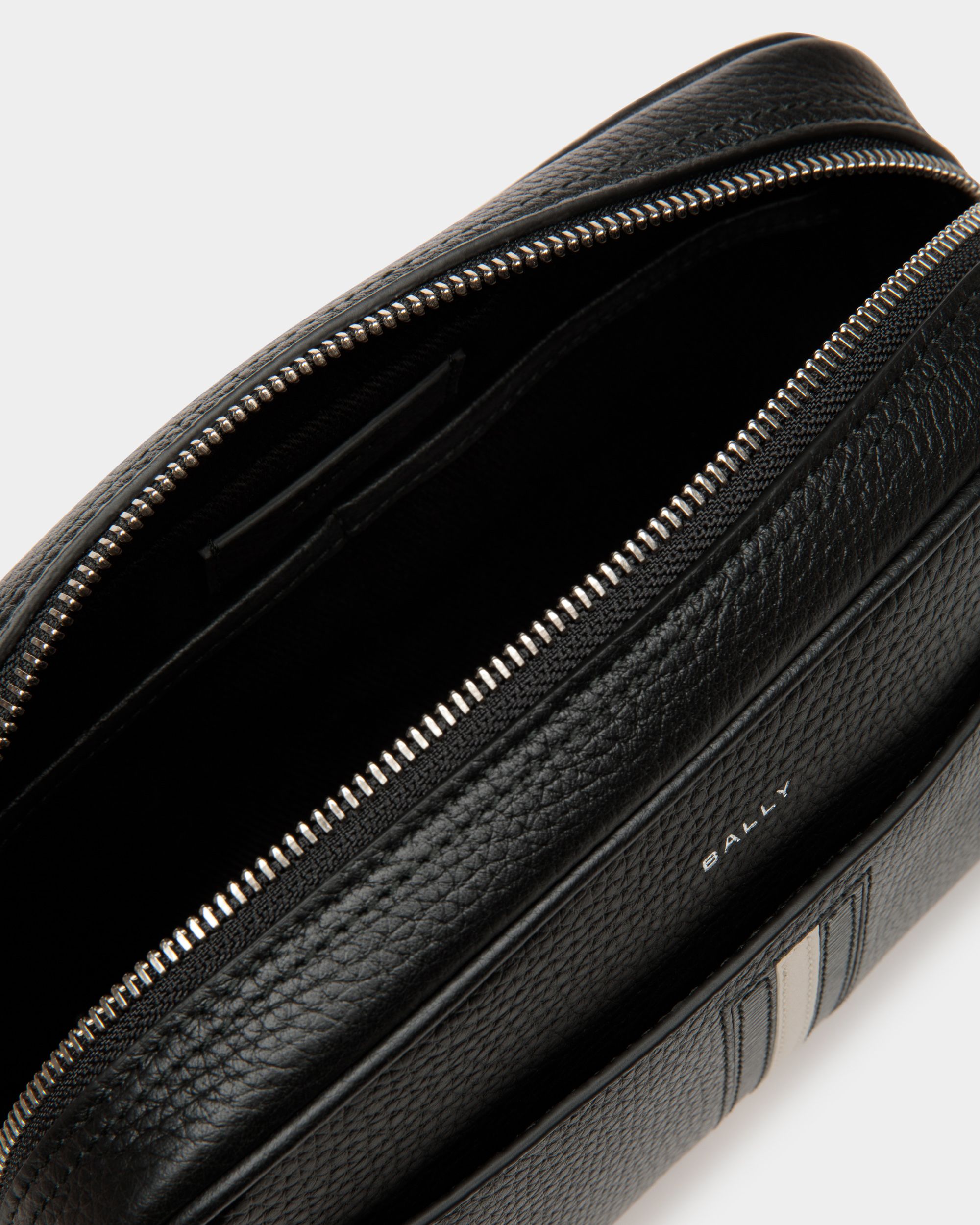 Bally Global - Ribbon Toiletry Bag In Black Leather - ブラック