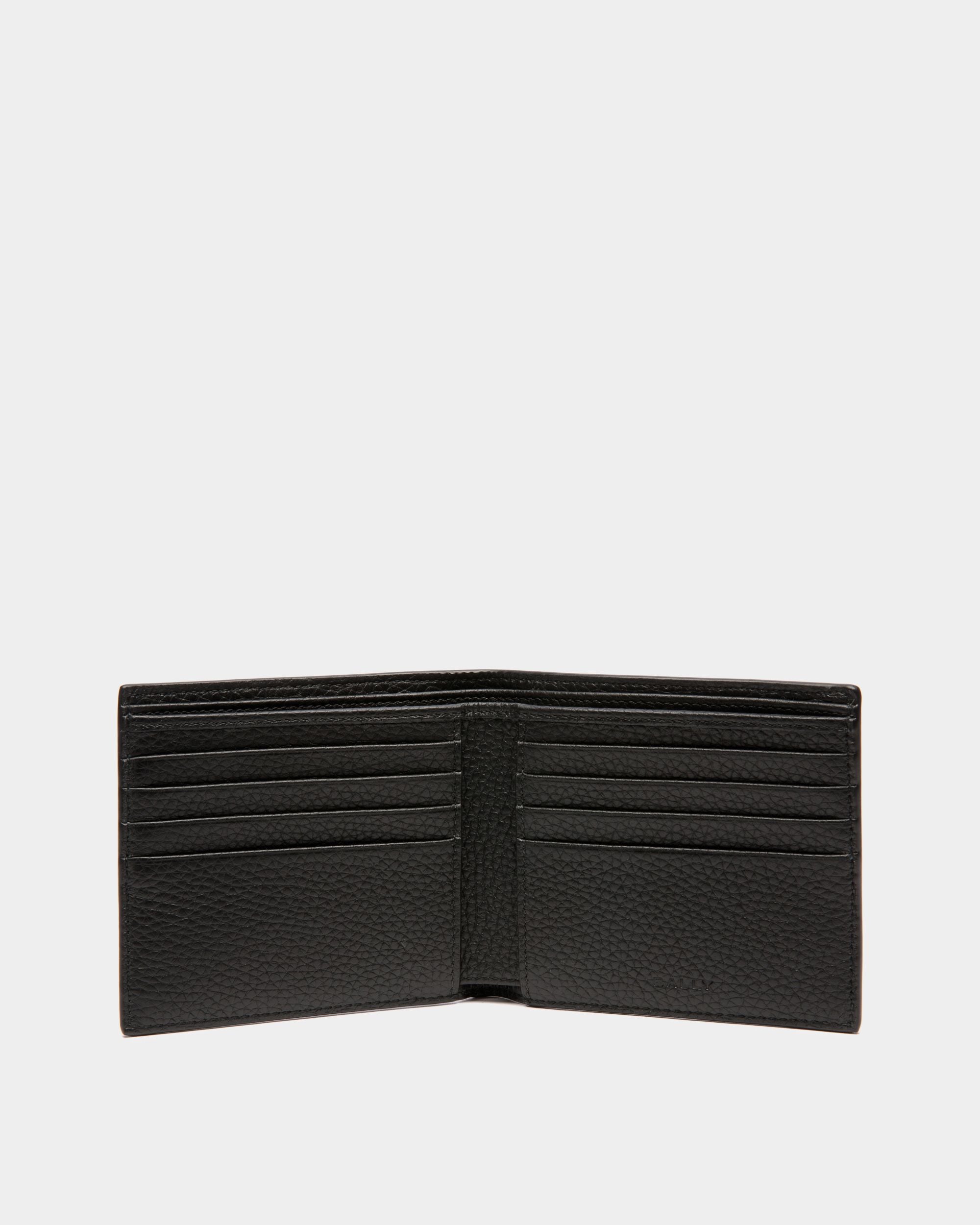 Bally Global - Ribbon Bifold Wallet In Black Grained Leather - Black