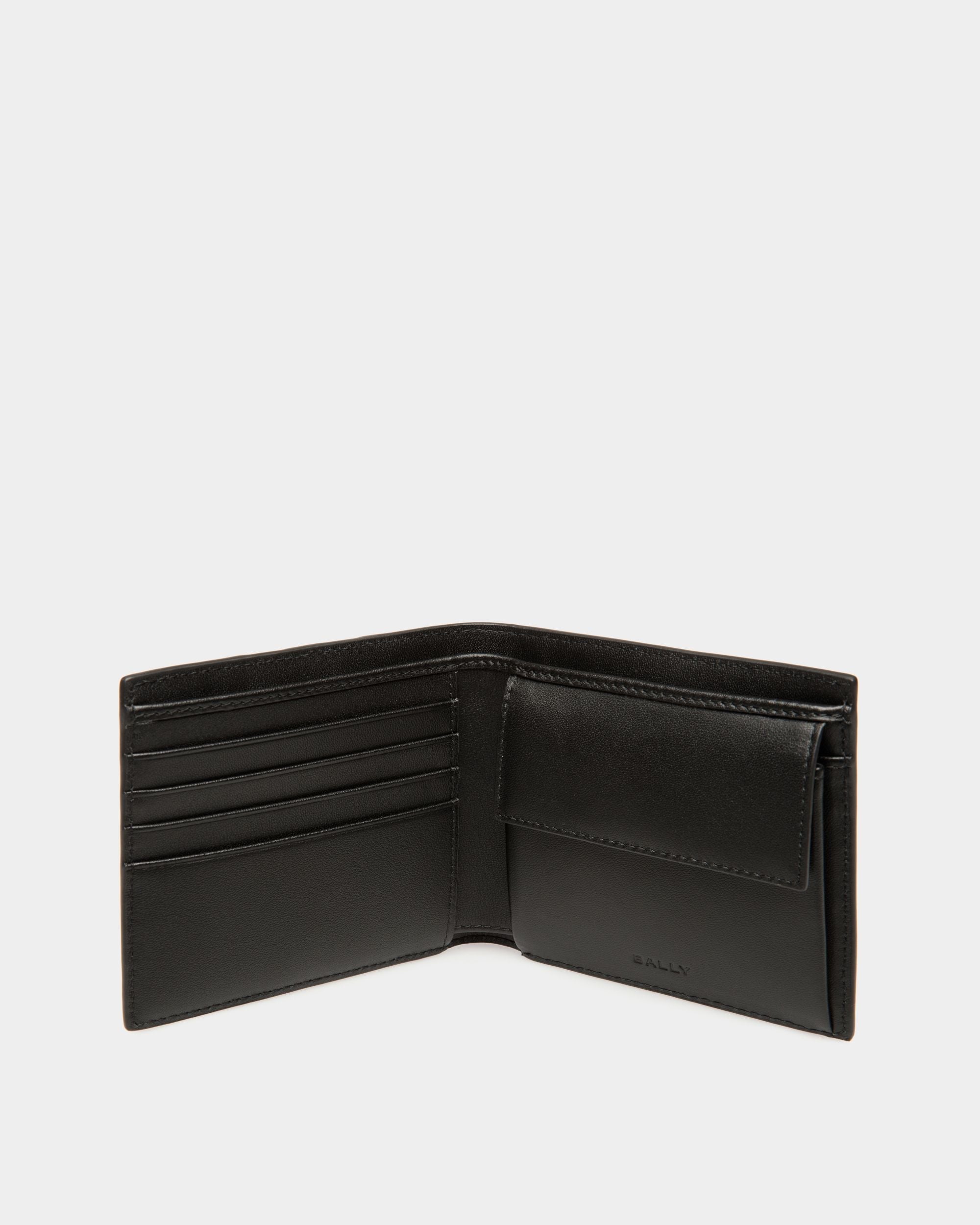 Bally Global - Mythos Bifold In Black Recycled Leather - Black