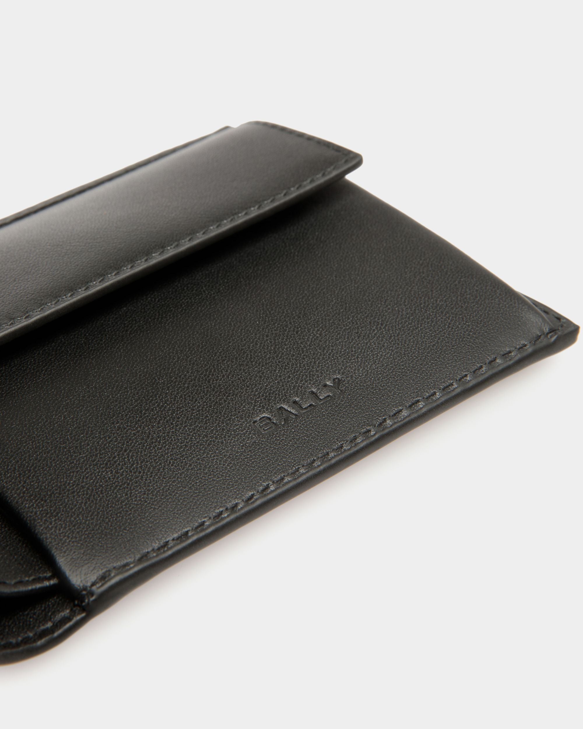 Bally Global - Mythos Bifold In Black Recycled Leather - Black