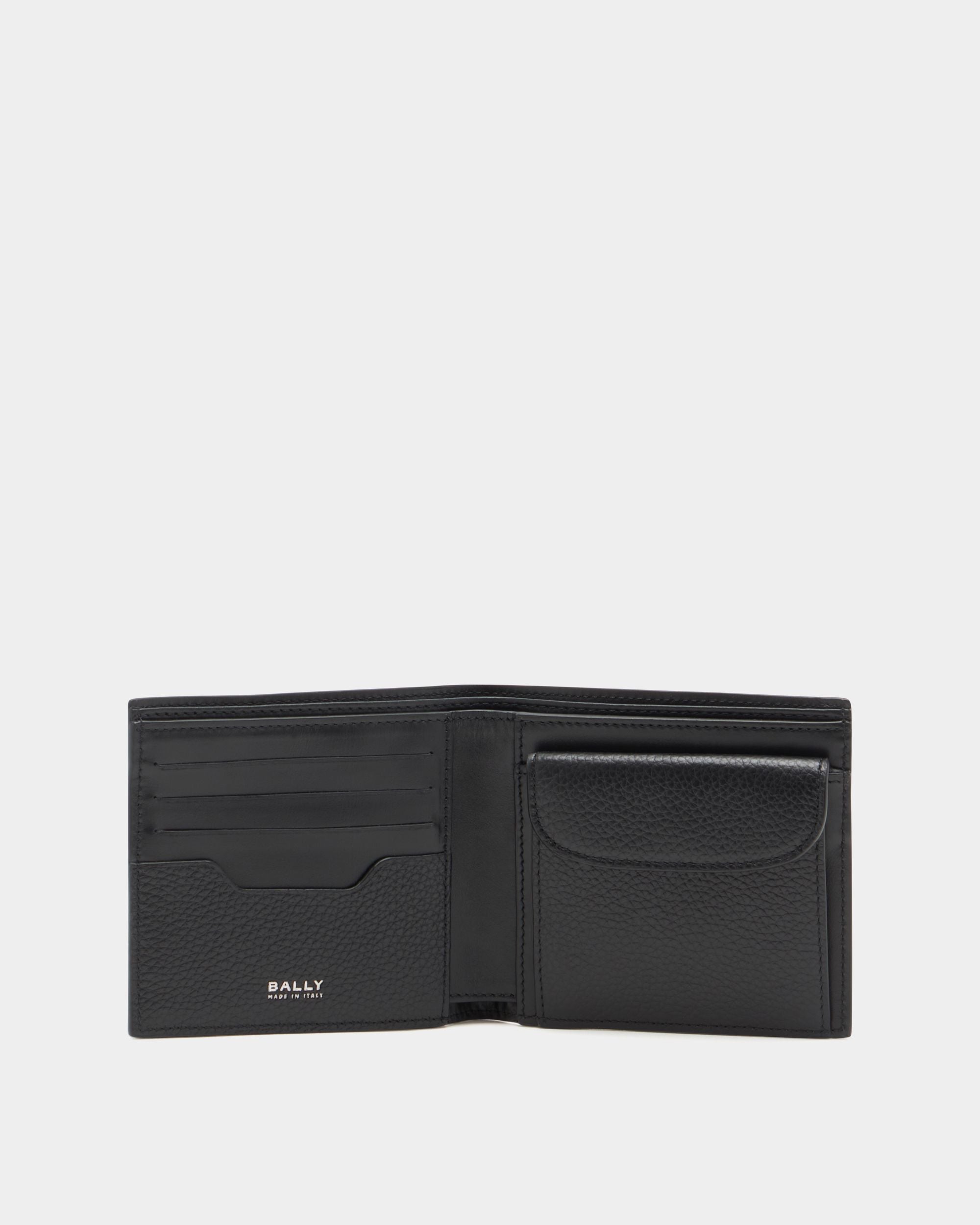 Bally Global - Capitol Wallet in Black Grained Leather - Black