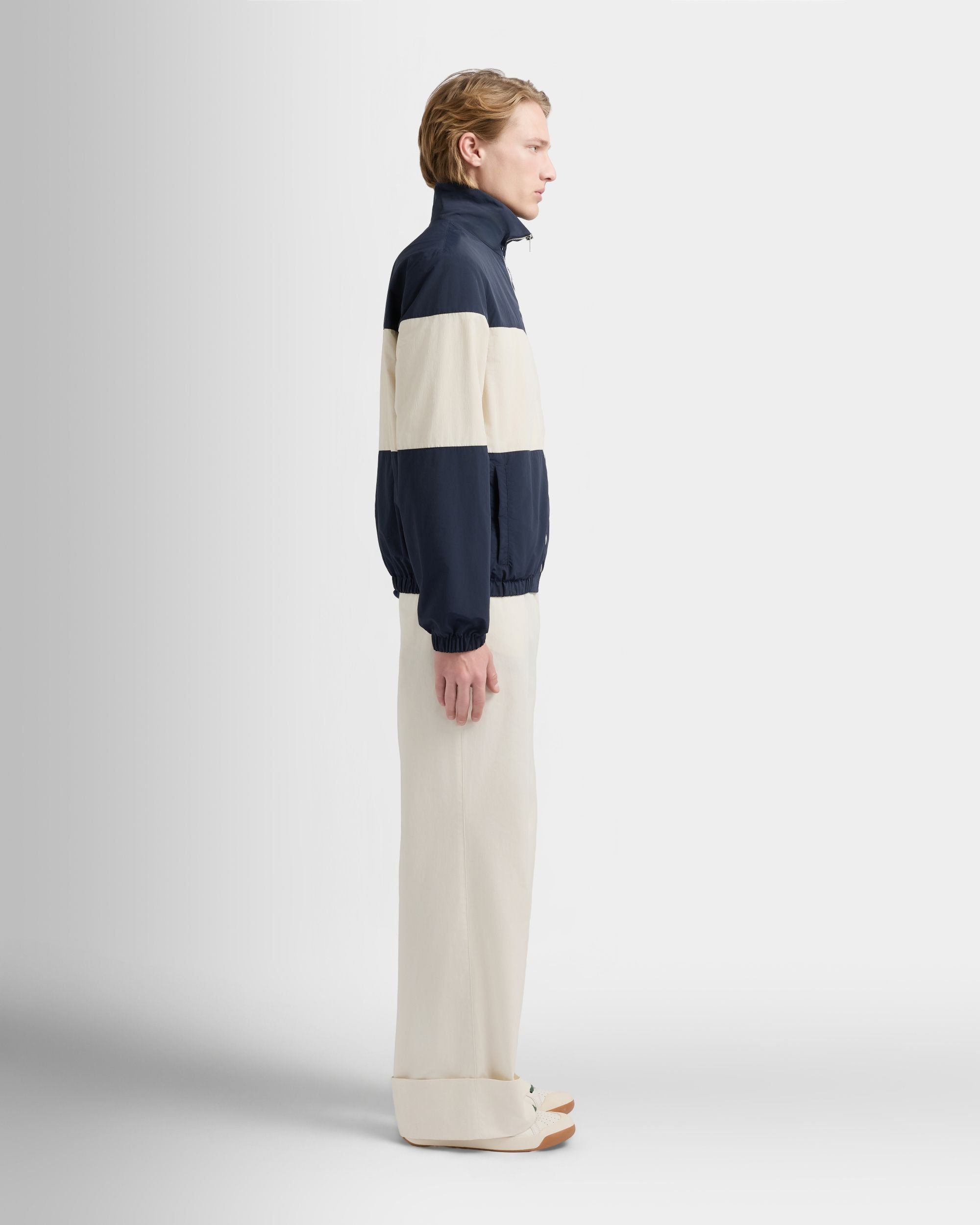 Bally Global - ブルゾンジャケット マキシBally Ribbon ネイビーブルー＆ホワイトナイロン - マルチカラー