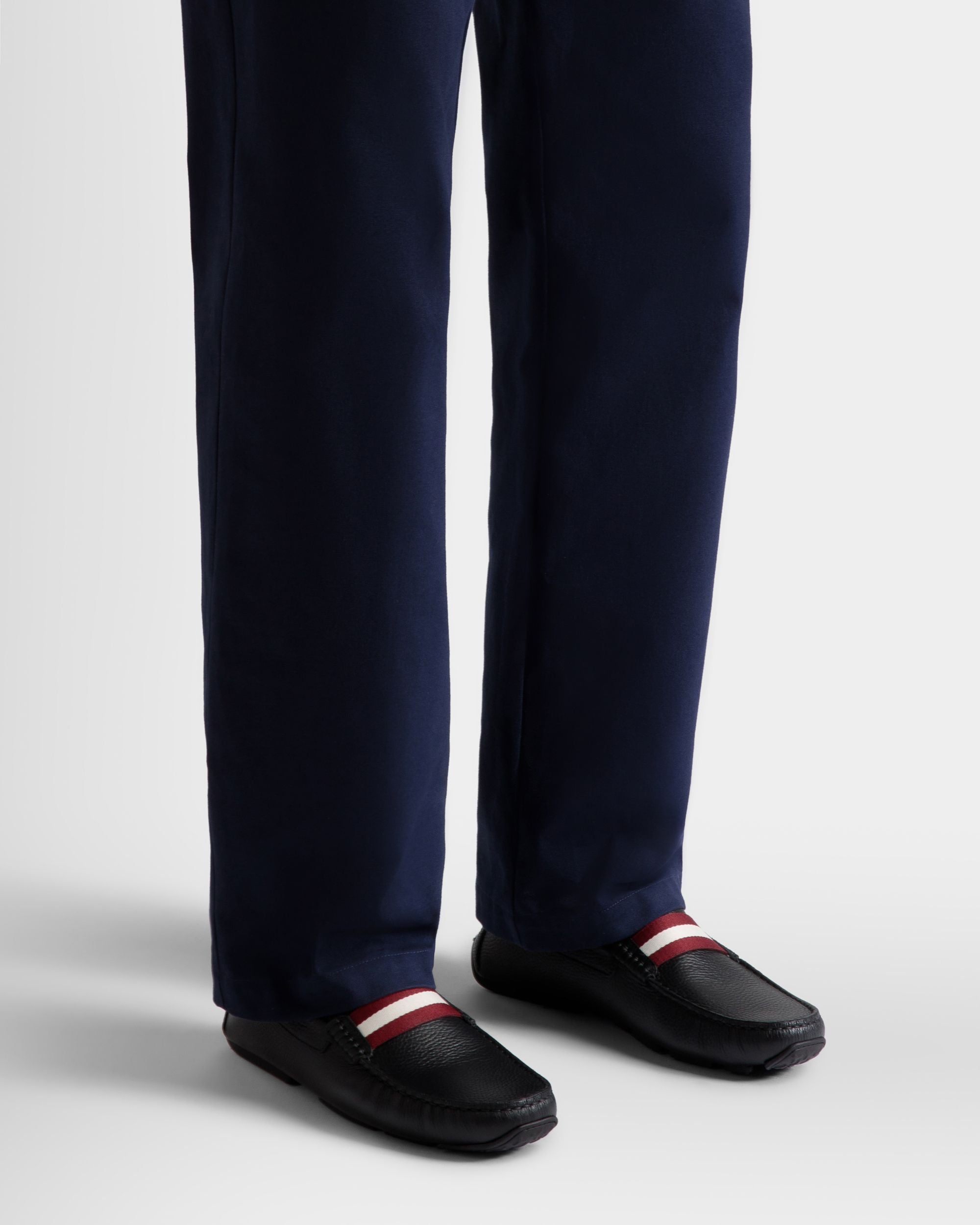 Bally Global - Pilot Driver In Black Grained Leather - Black