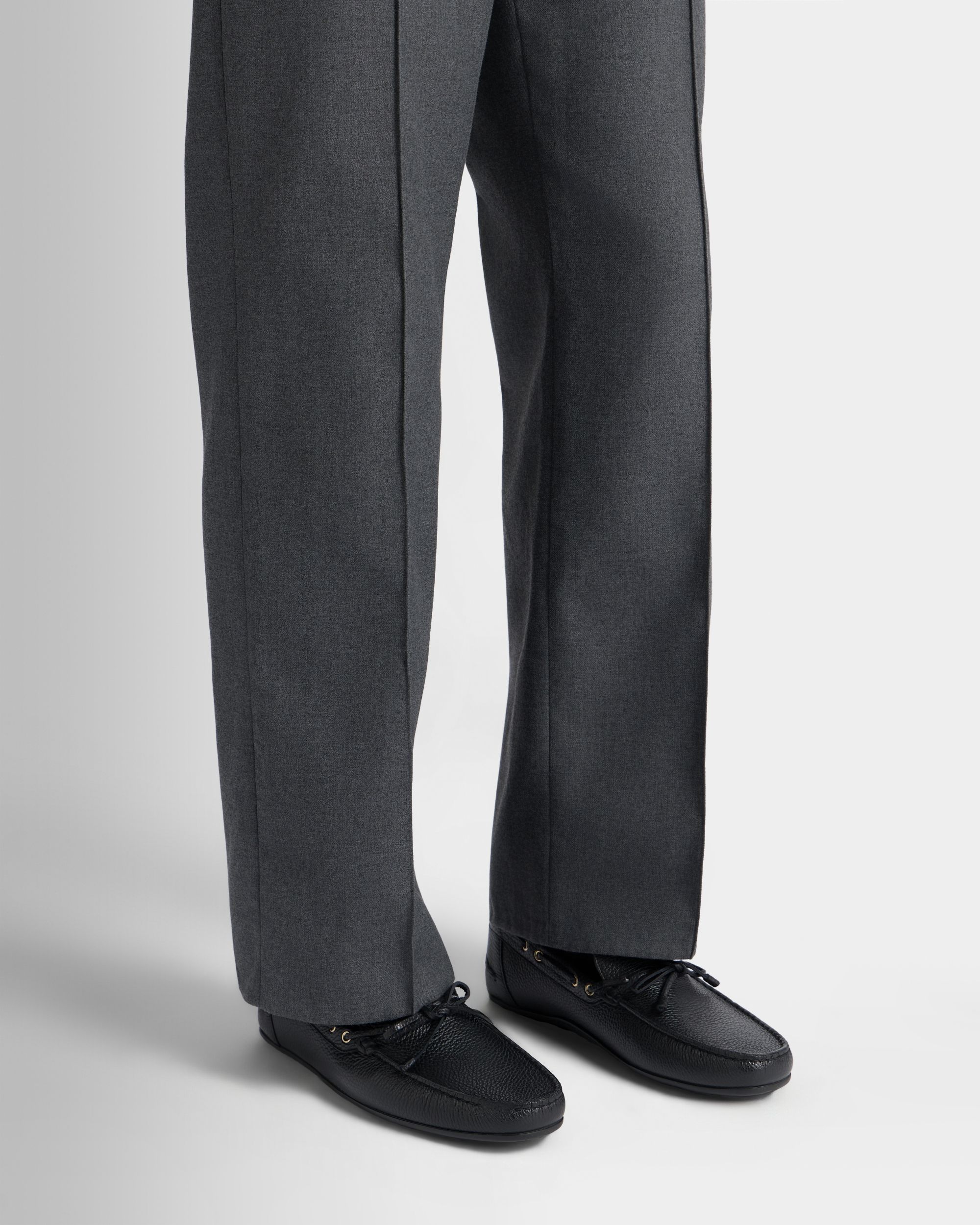 Bally Global - Clay ドライバー ブラックグレインレザー - ブラック