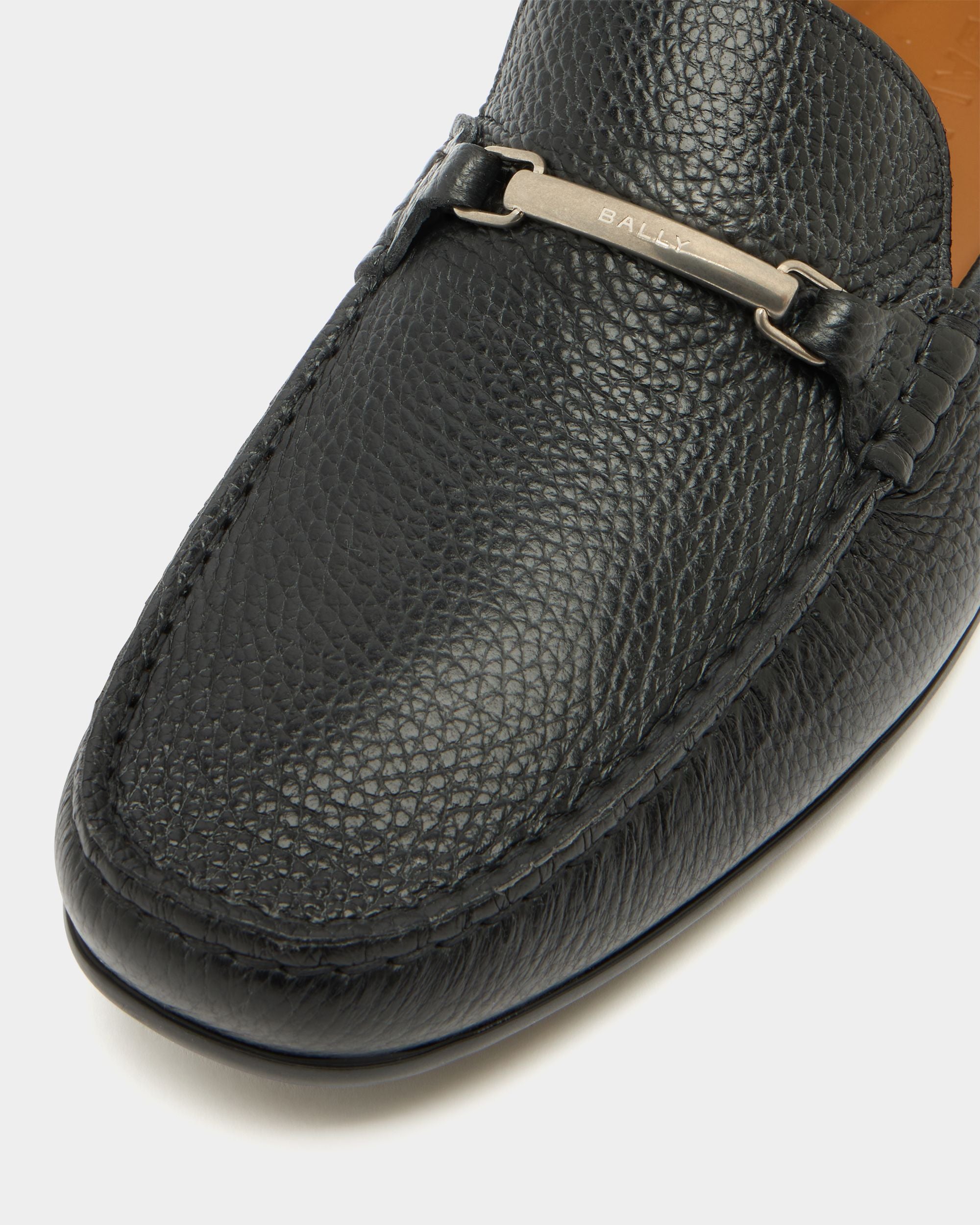 Bally Global - Clay ドライバー ブラックグレインレザー - ブラック