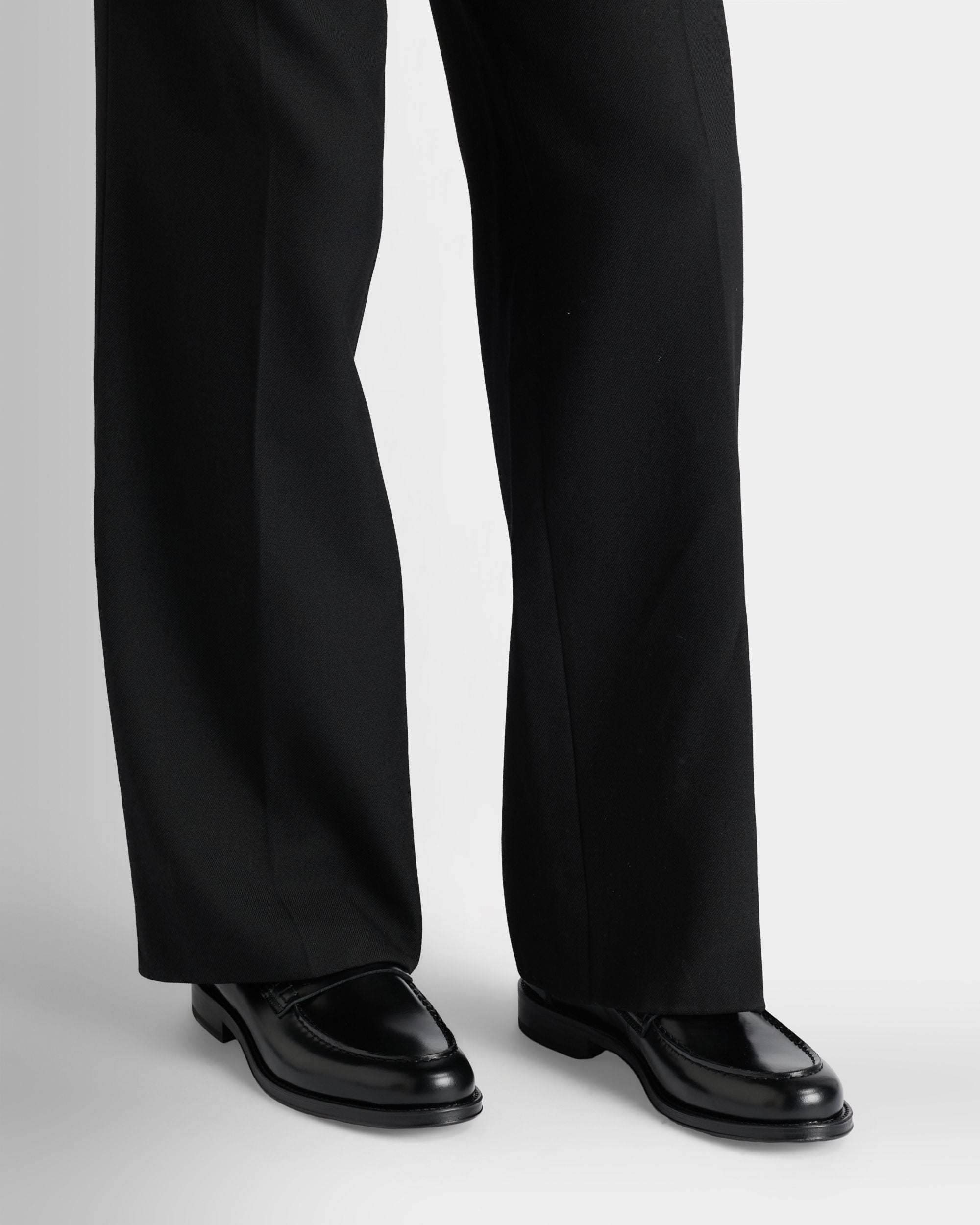 Bally Global - Flair ローファー ブラック ブラッシュドレザー - ブラック