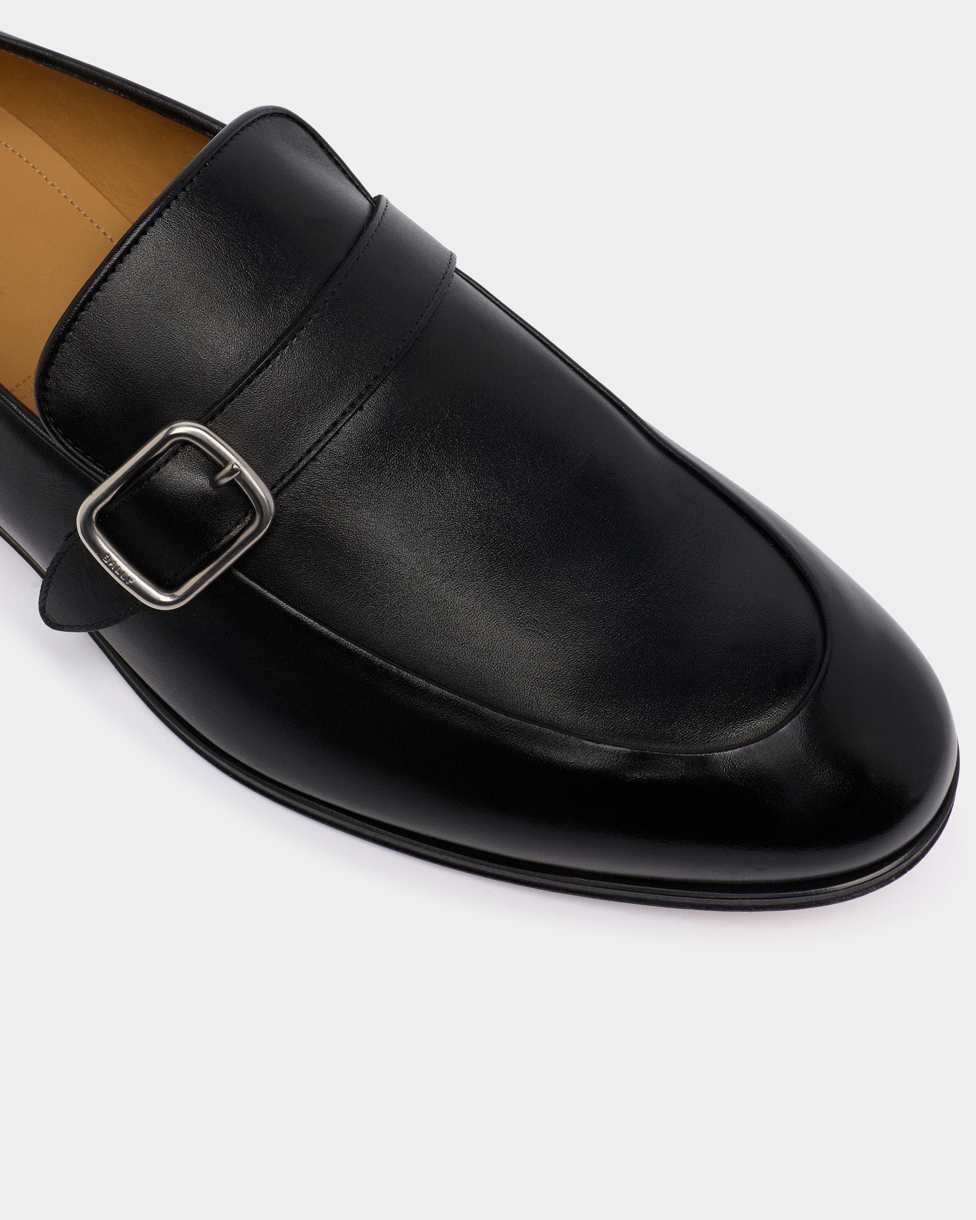 Bally Global - Regent Loafer in Black Leather - Black