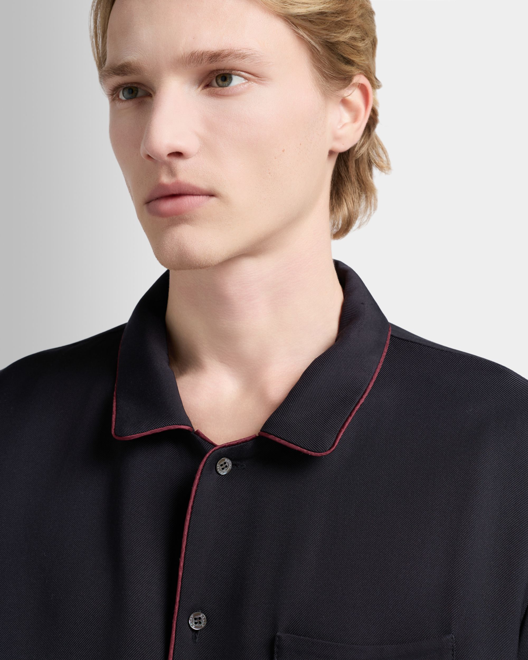 Bally Global - クリスマスカプセル Shirt ネイビーブルーツイル - ブルー