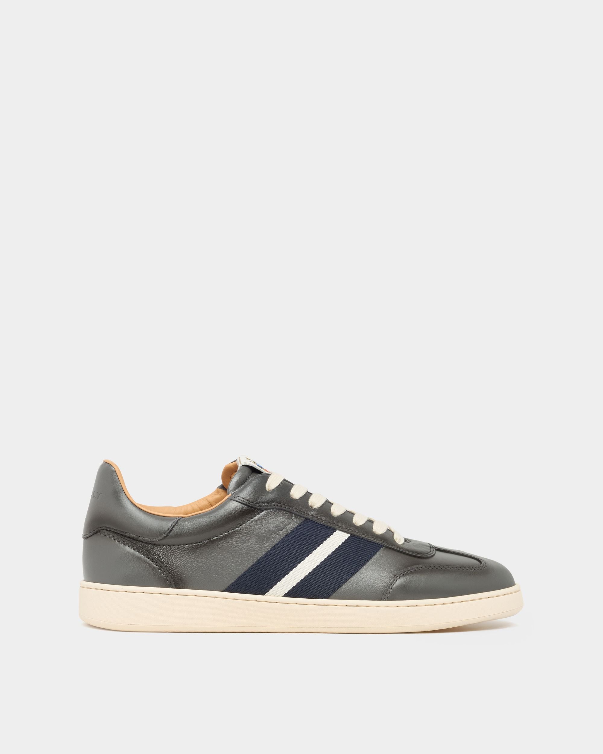 Bally Global - Retro Crest Sneaker in Grey Brushed Leather - Grey