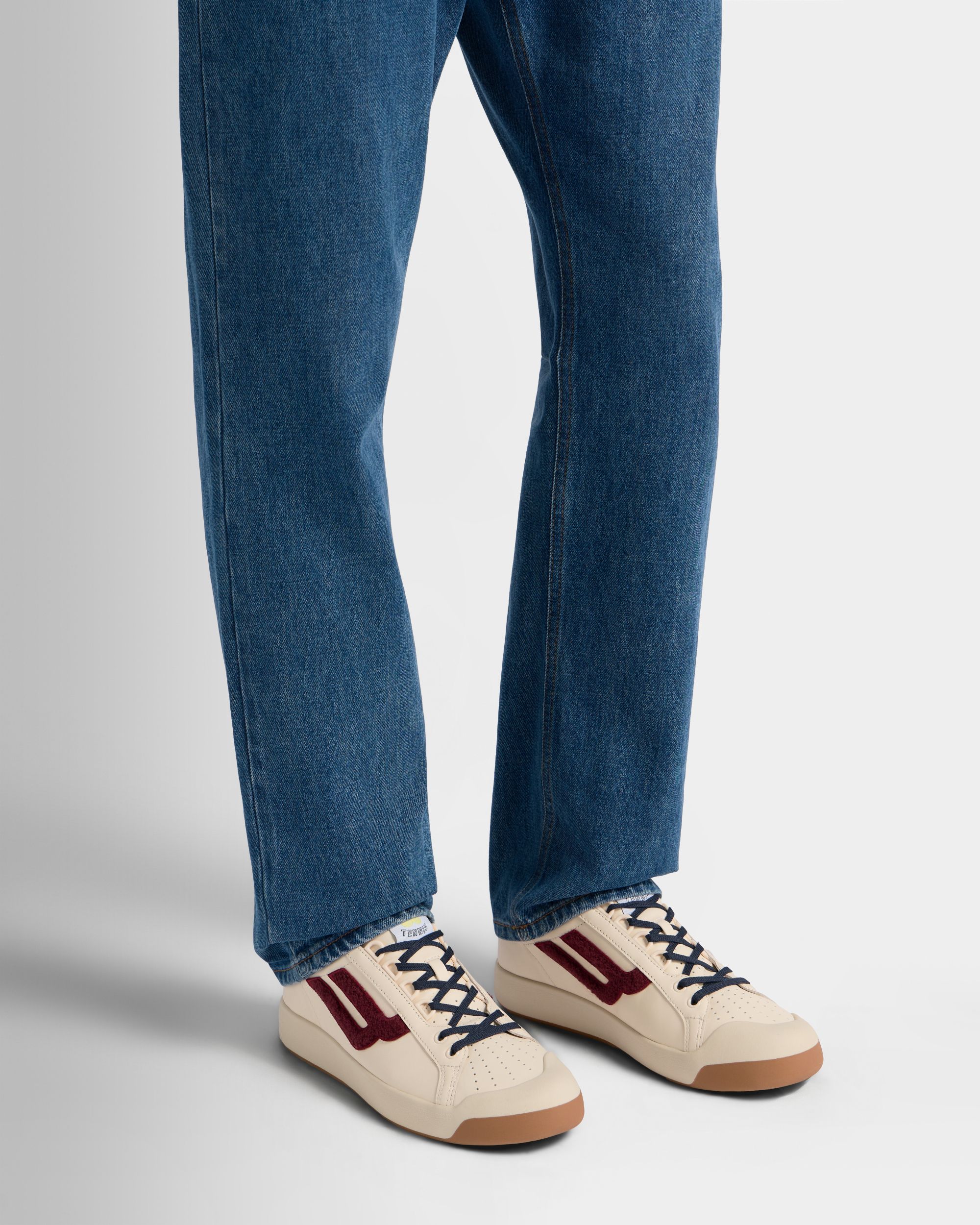 Bally Global - テニスコレクション スニーカー ホワイト＆レッドレザー - マルチカラー