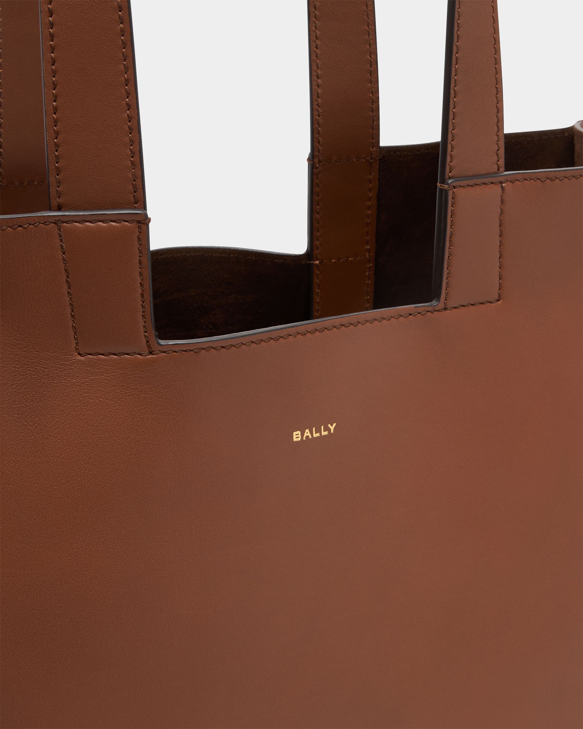 Bally Global - Easy Bally Tote Bag in Brown Leather - Brown
