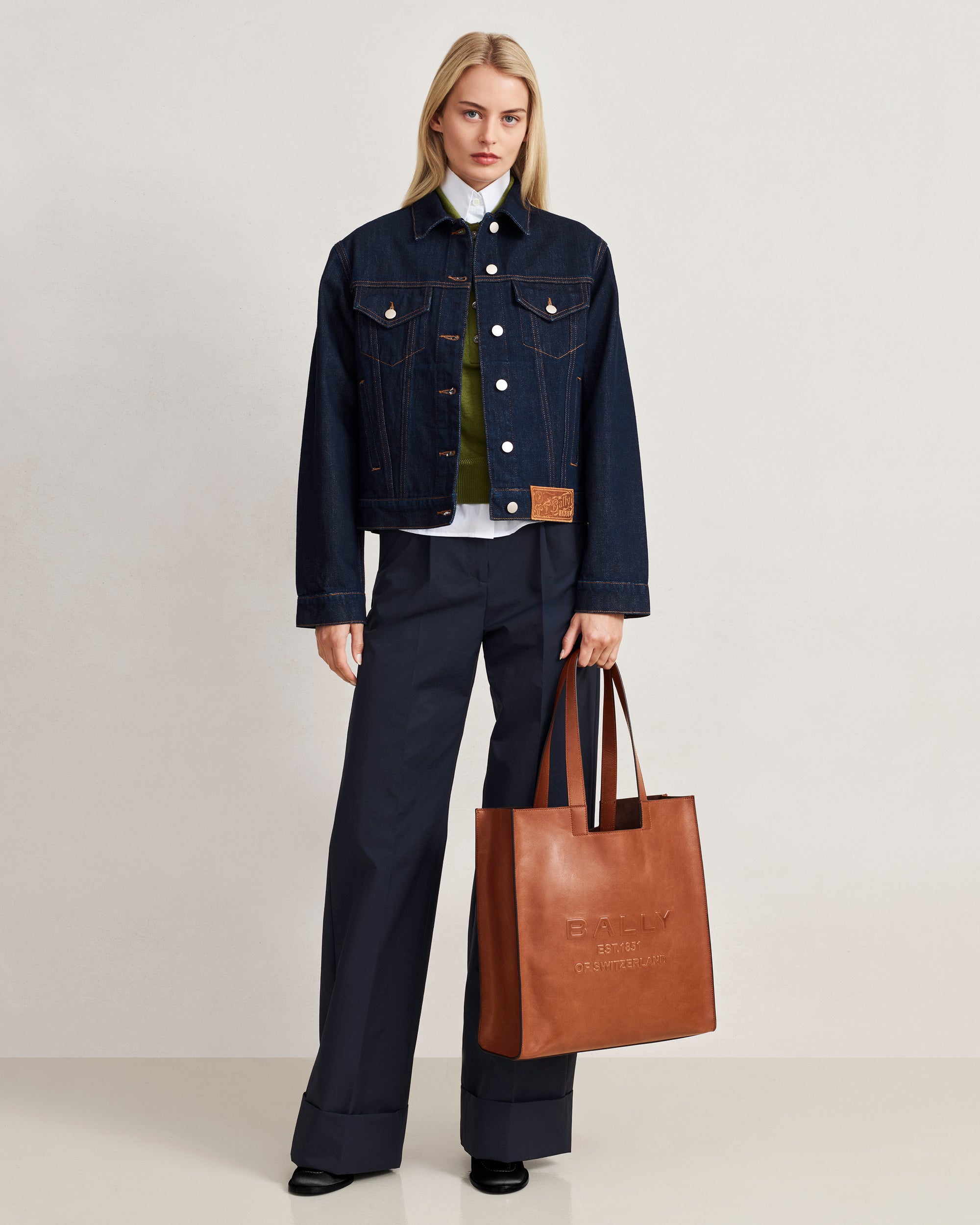 Bally Global - Easy Bally Tote Bag in Amber Brown Leather - Brown