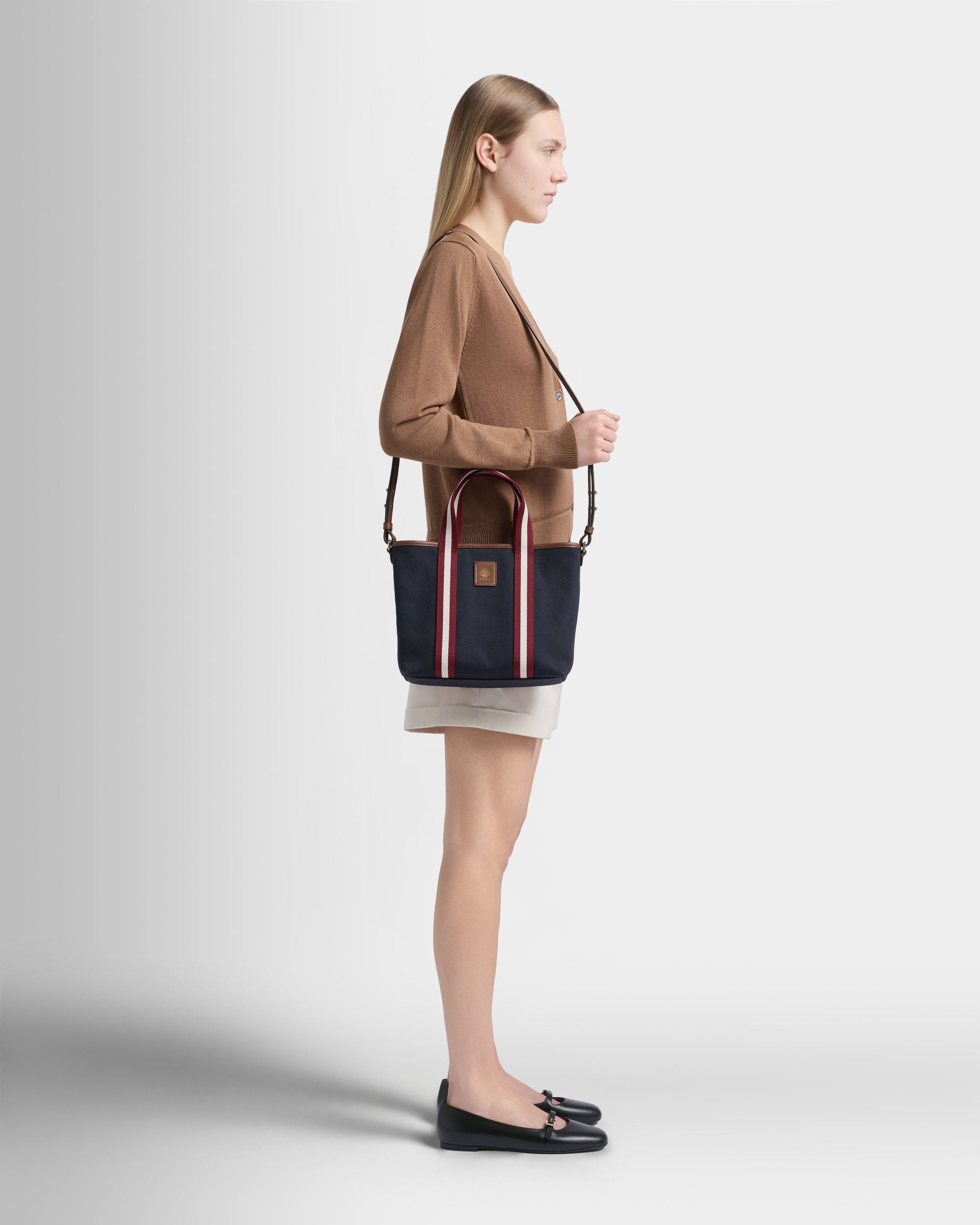 Bally Global - Edelbliss トートバッグ ネイビーブルーキャンバス Bally Ribbon - ブルー