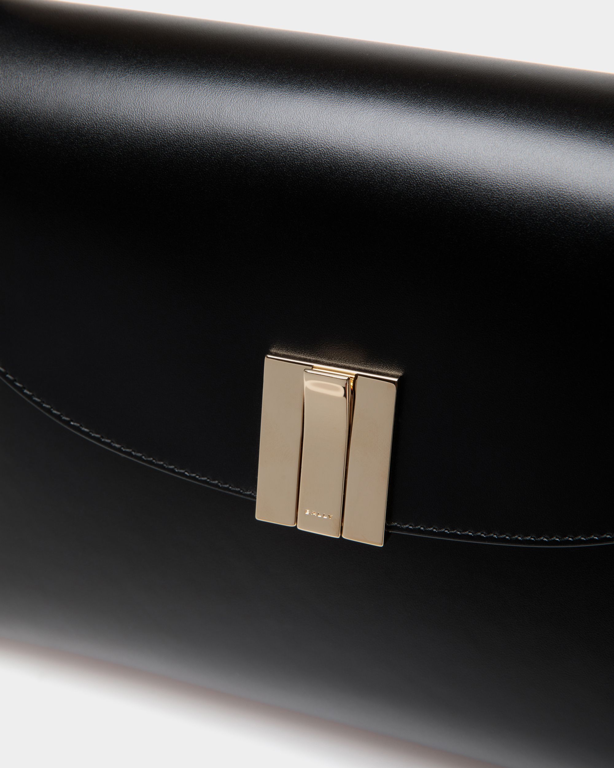 Bally Global - Ollam Shoulder Bag in Black Leather - Black