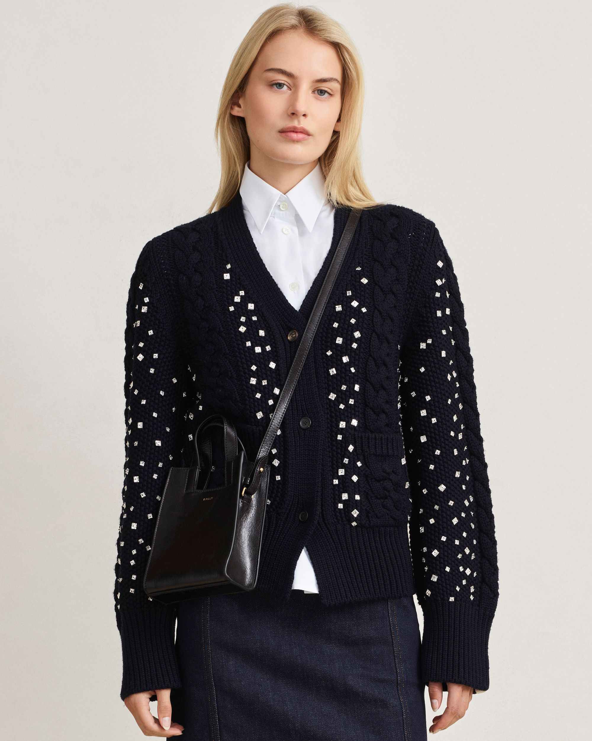 Bally Global - Easy Bally Small Tote Bag in Black Leather - Black