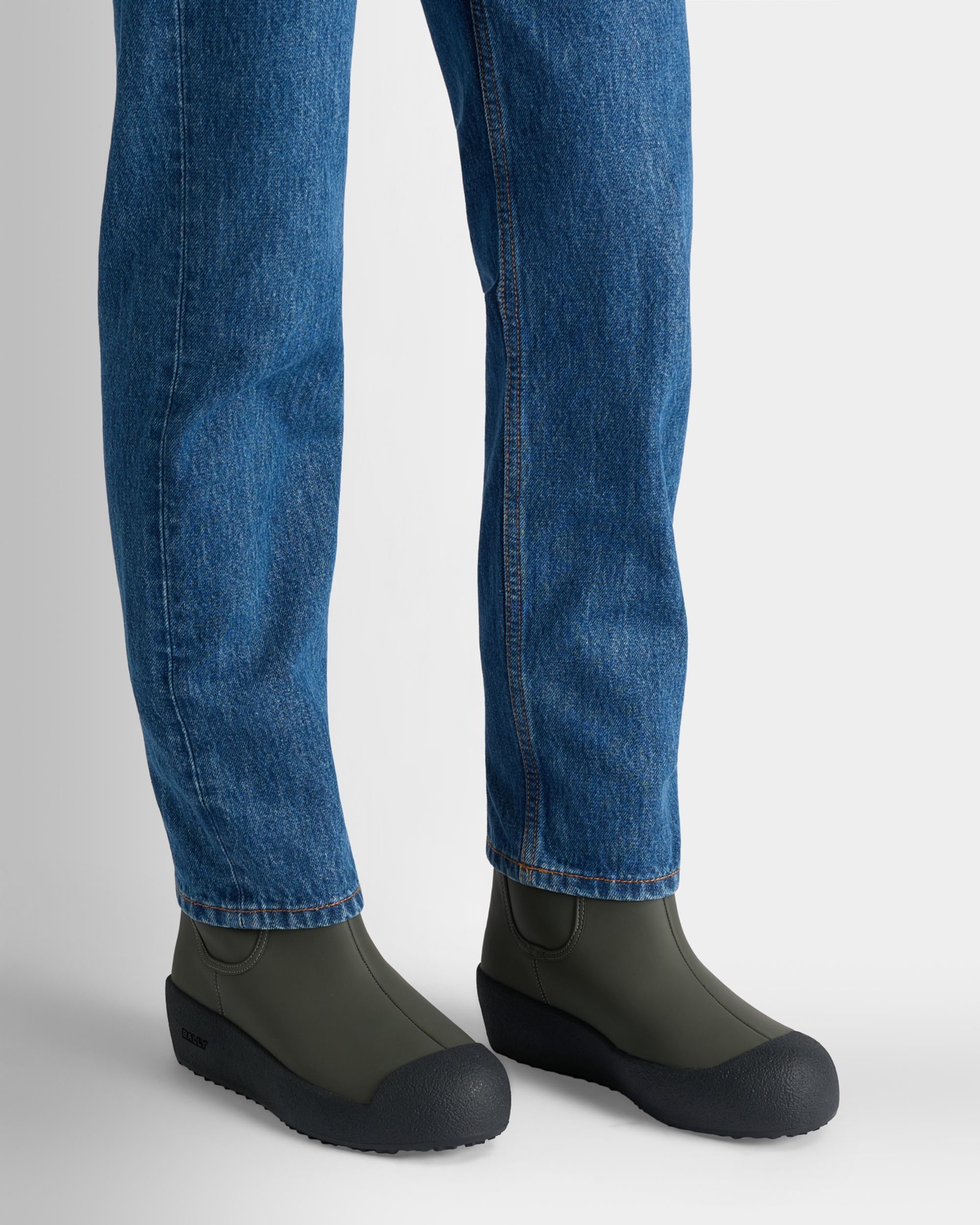 Bally Global - Bally Curling Boot in Military Green and Black Leather - Green