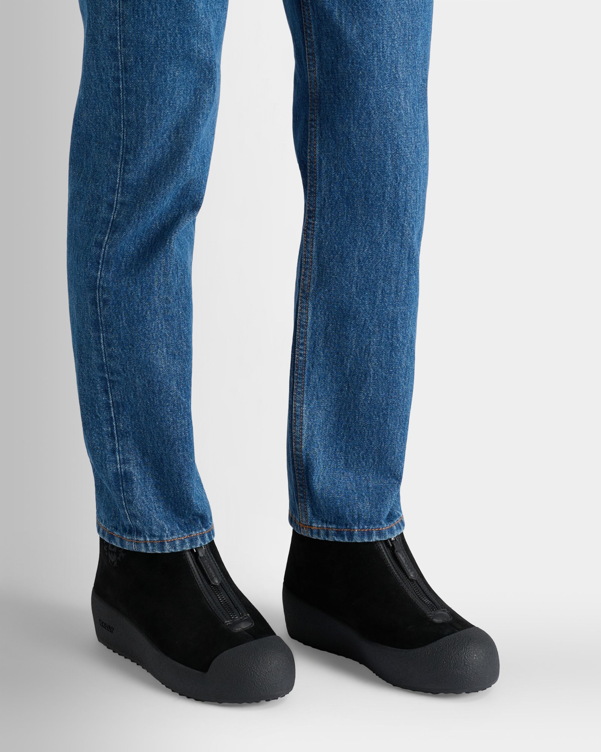 Bally Global - Bally Curling ブーティ ブラック スエード - ブラック