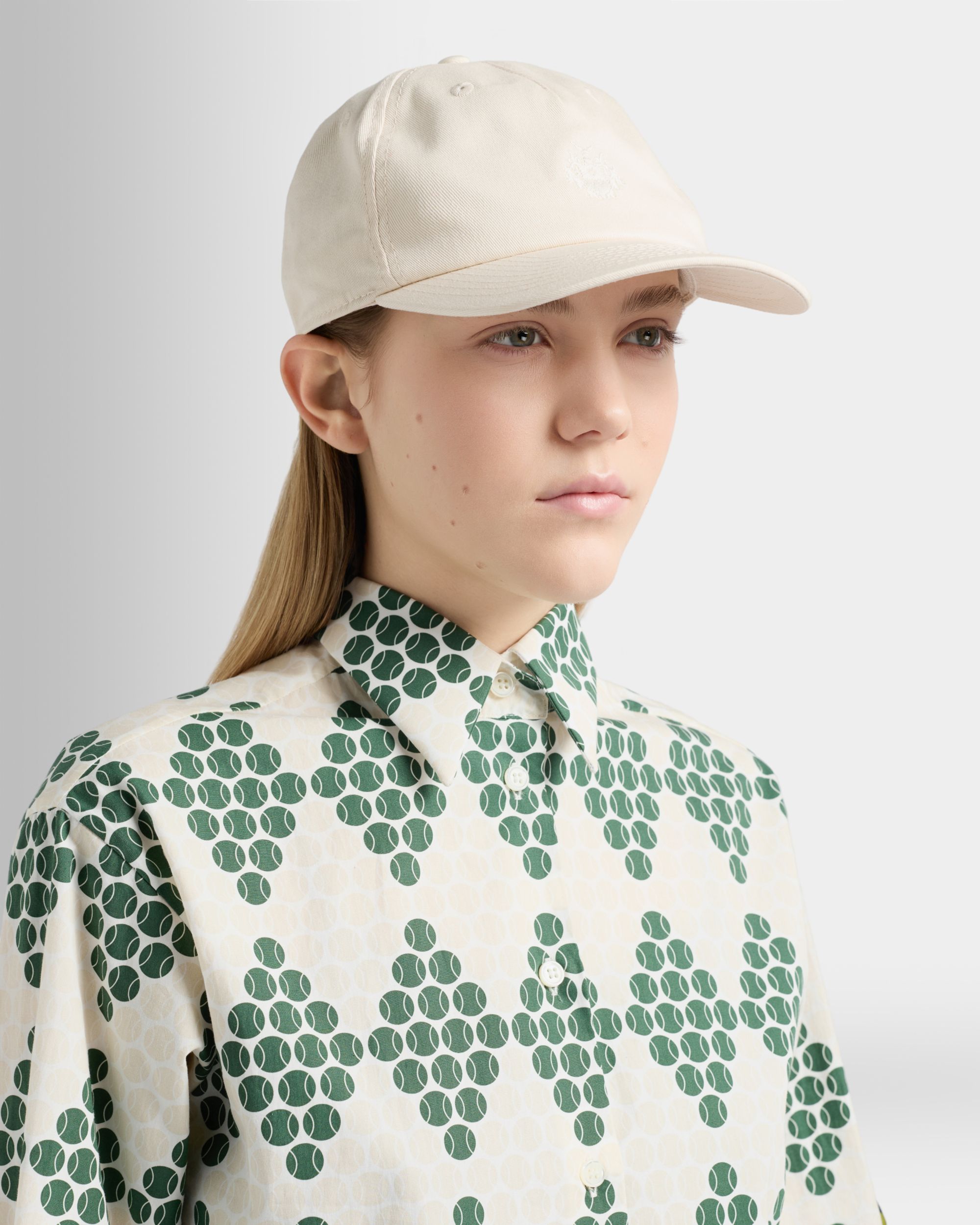 Bally Global - ベースボールハット アイボリーコットン Ballyクレスト - ホワイト