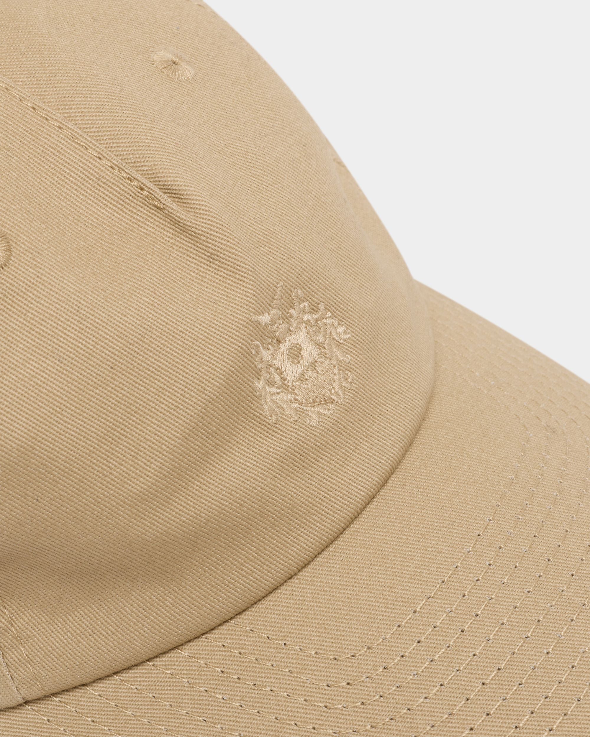 Bally Global - Baseball Hat in Light Beige Cotton With a Bally Crest - Beige