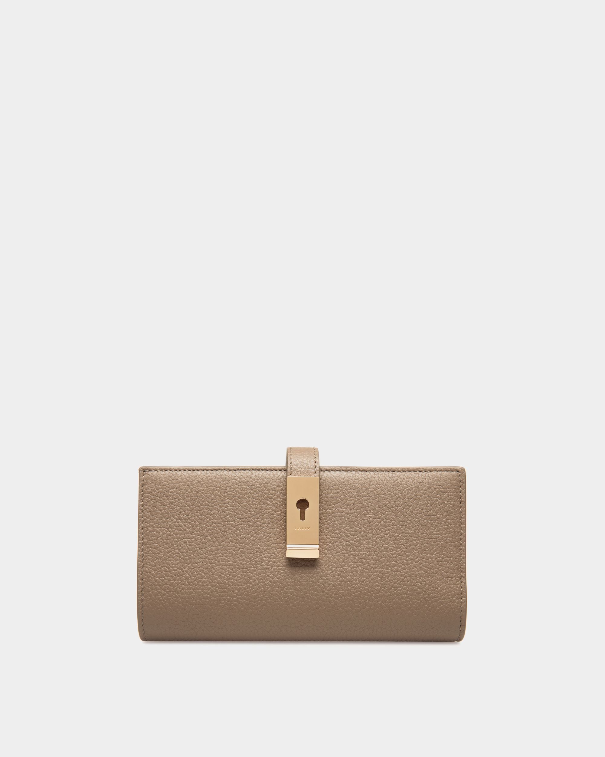 Bally Global - Lock Me Long Wallet In Taupe Grained Leather - Brown
