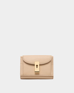 Lock Me ウォレット ライトベージュグレインレザー