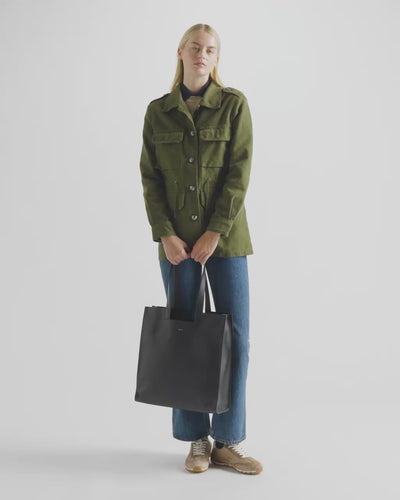 Product Video BALLY_VID_WAE083_VT672_U901O_01