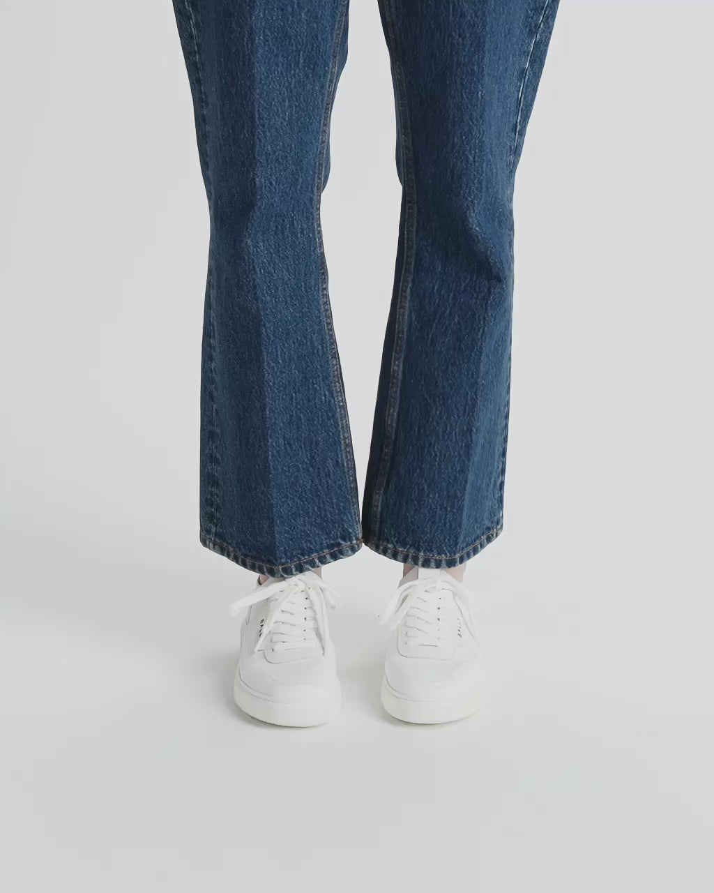 Bally Global - Lift Sneaker in White Fabric - White