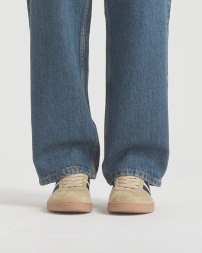 Product Video BALLY_VID_MSK0F7_SU009_I8K7_01