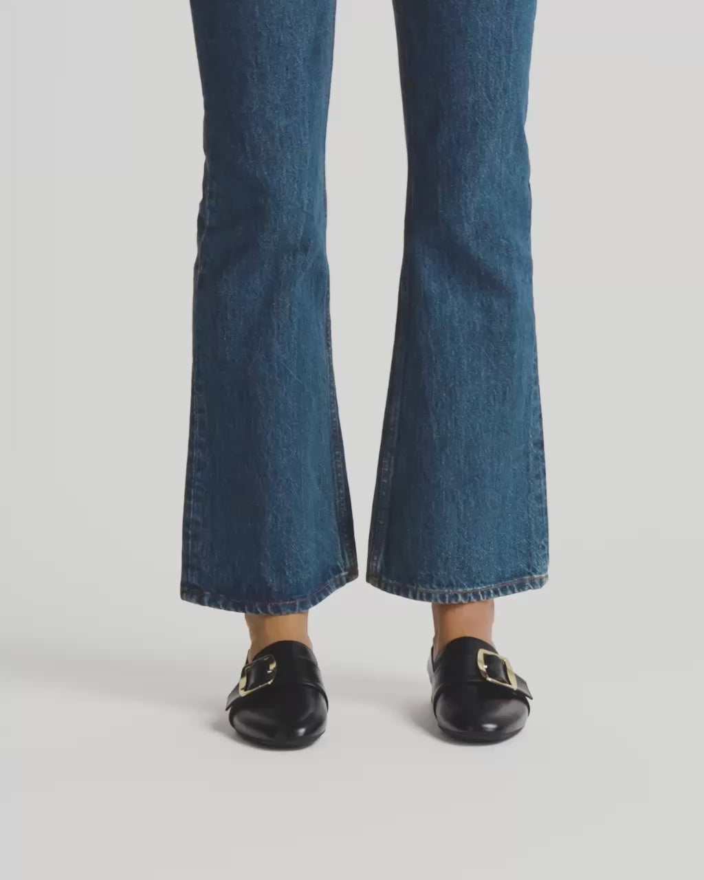 Bally Global - Bally Boucle Slipper in Black Leather - Black