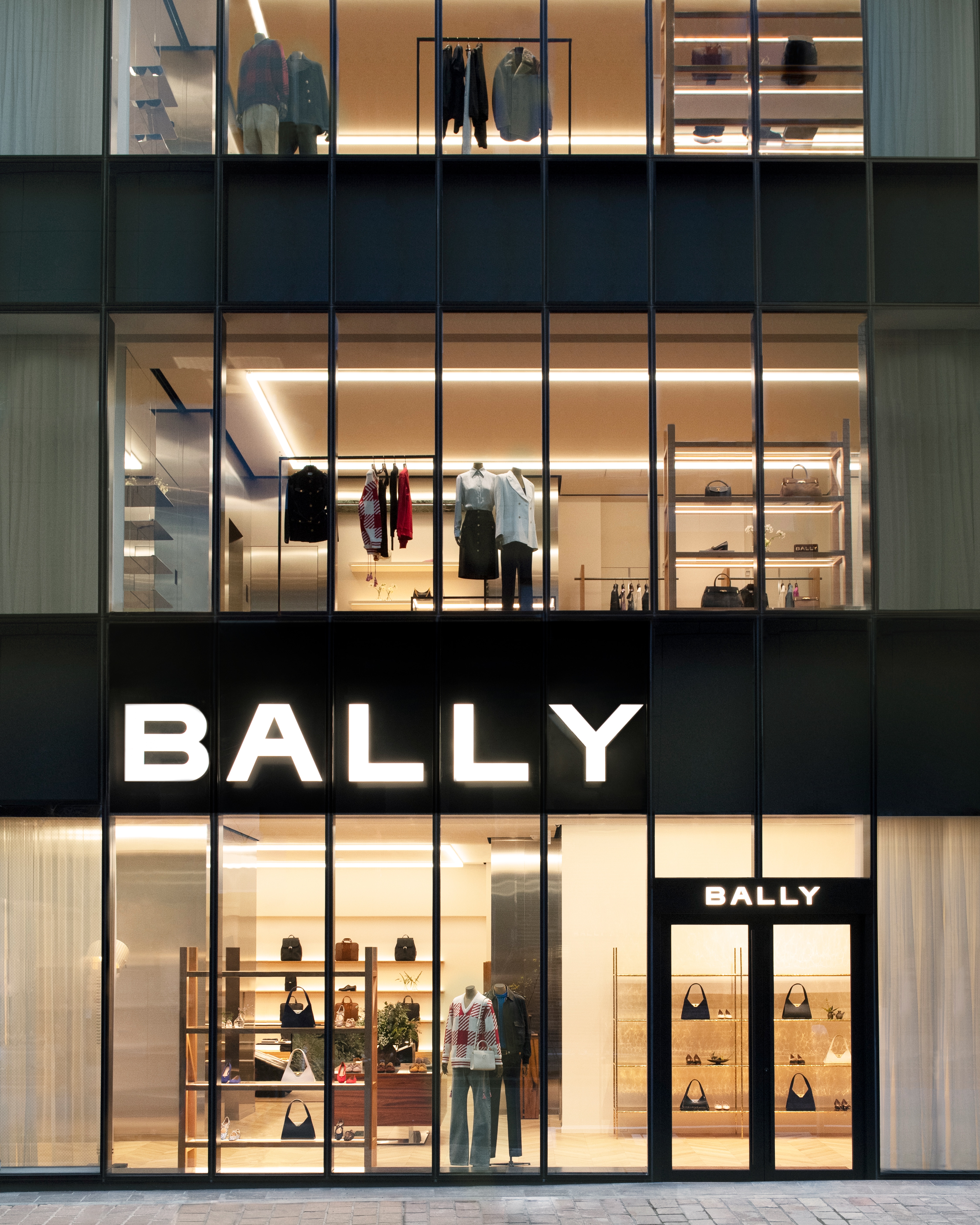 バリーハウス東京：銀座エリアに旗艦店オープン