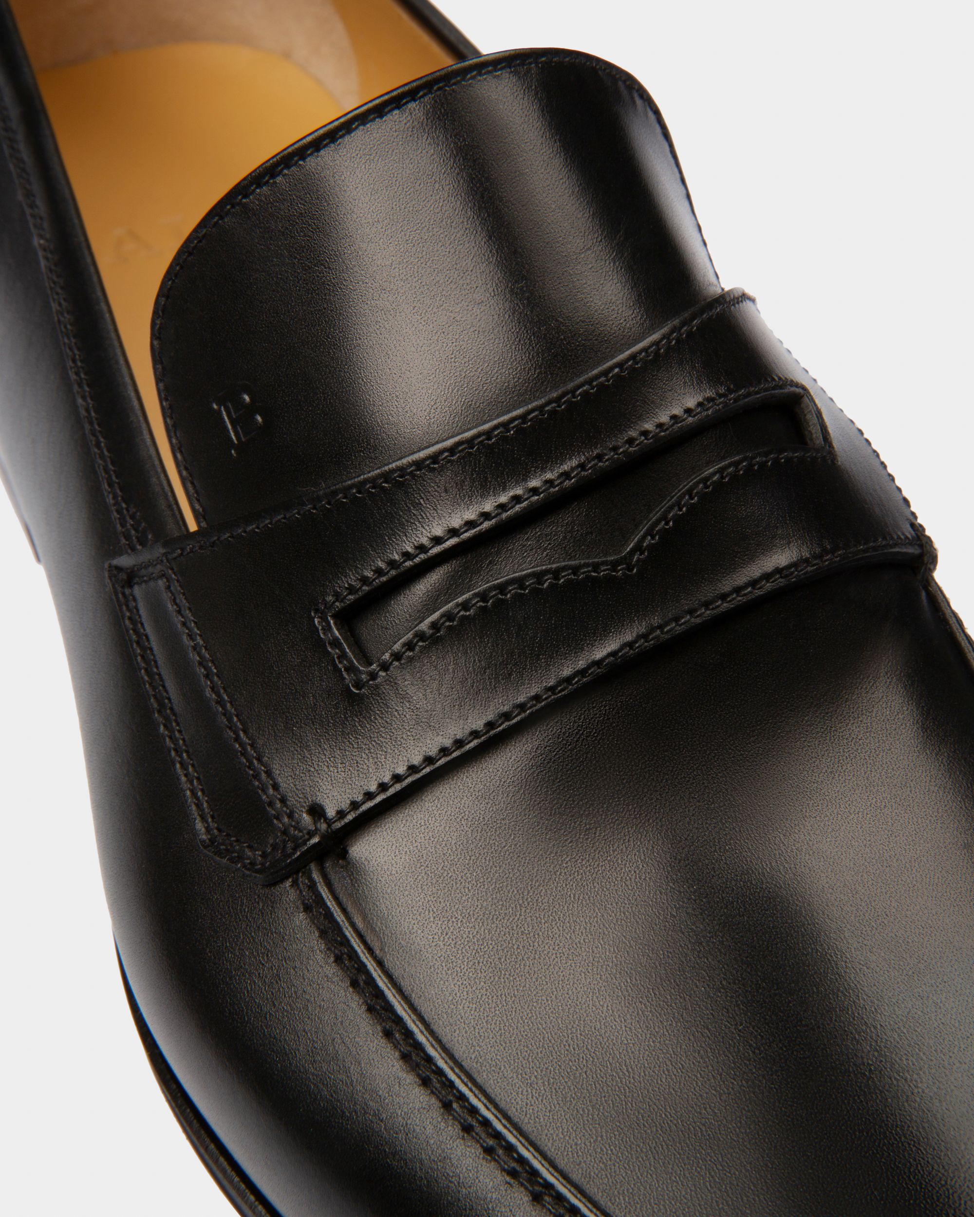 Webb ブラックレザーローファー - 男性 - Bally - 05