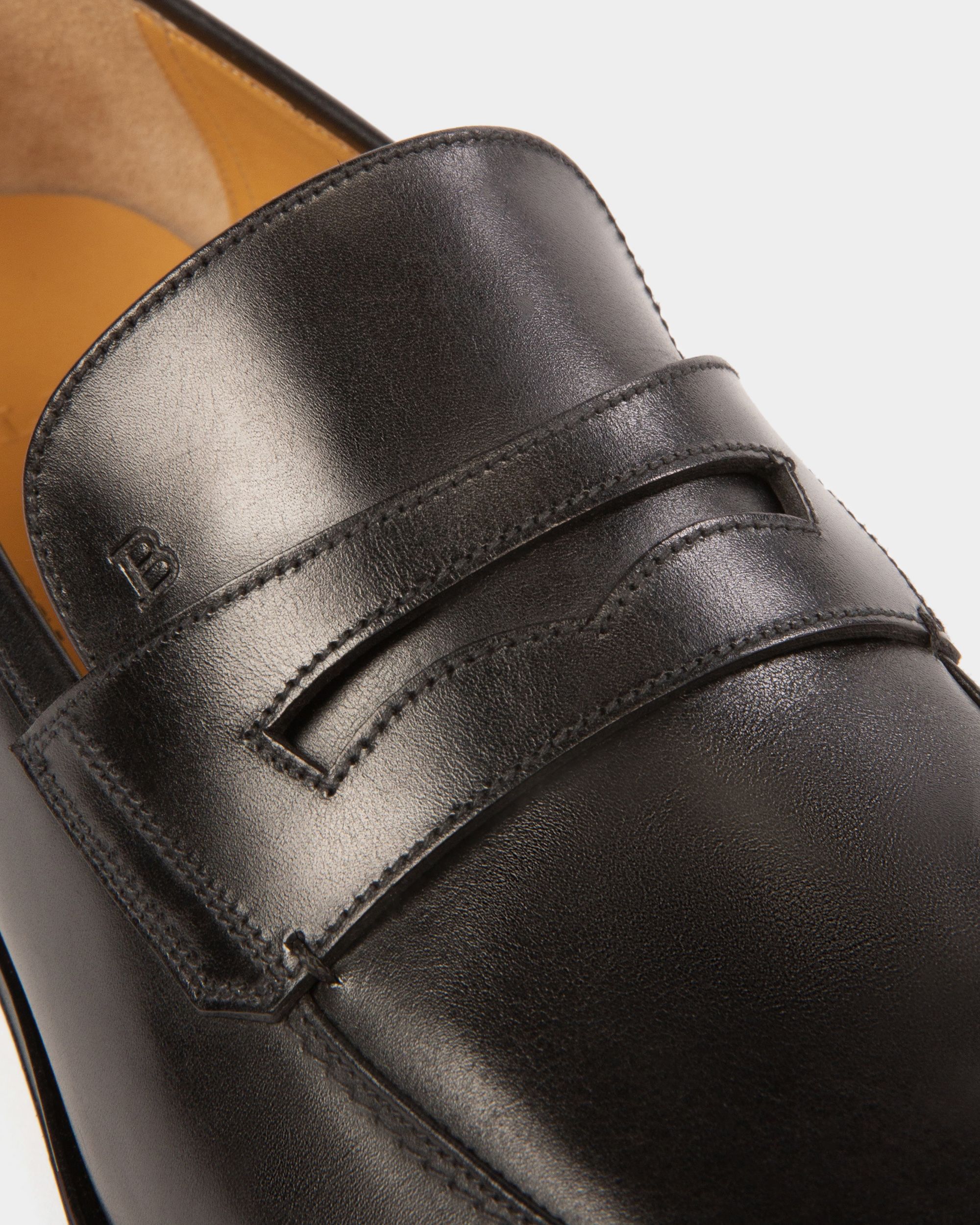 Webb ブラック レザー ローファー - 男性 - Bally - 04