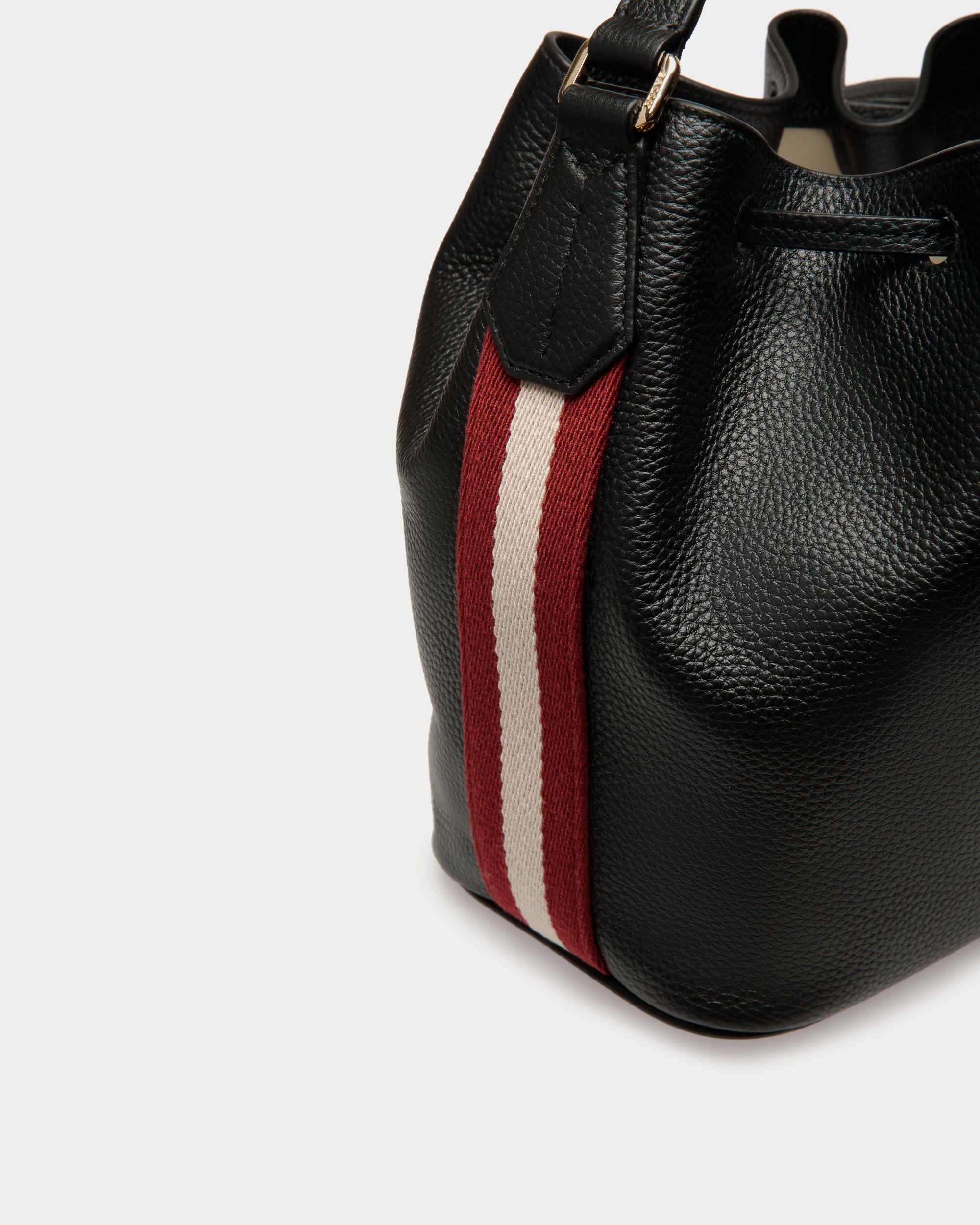 Bag In Black Bovine - 女性 - Bally - 05