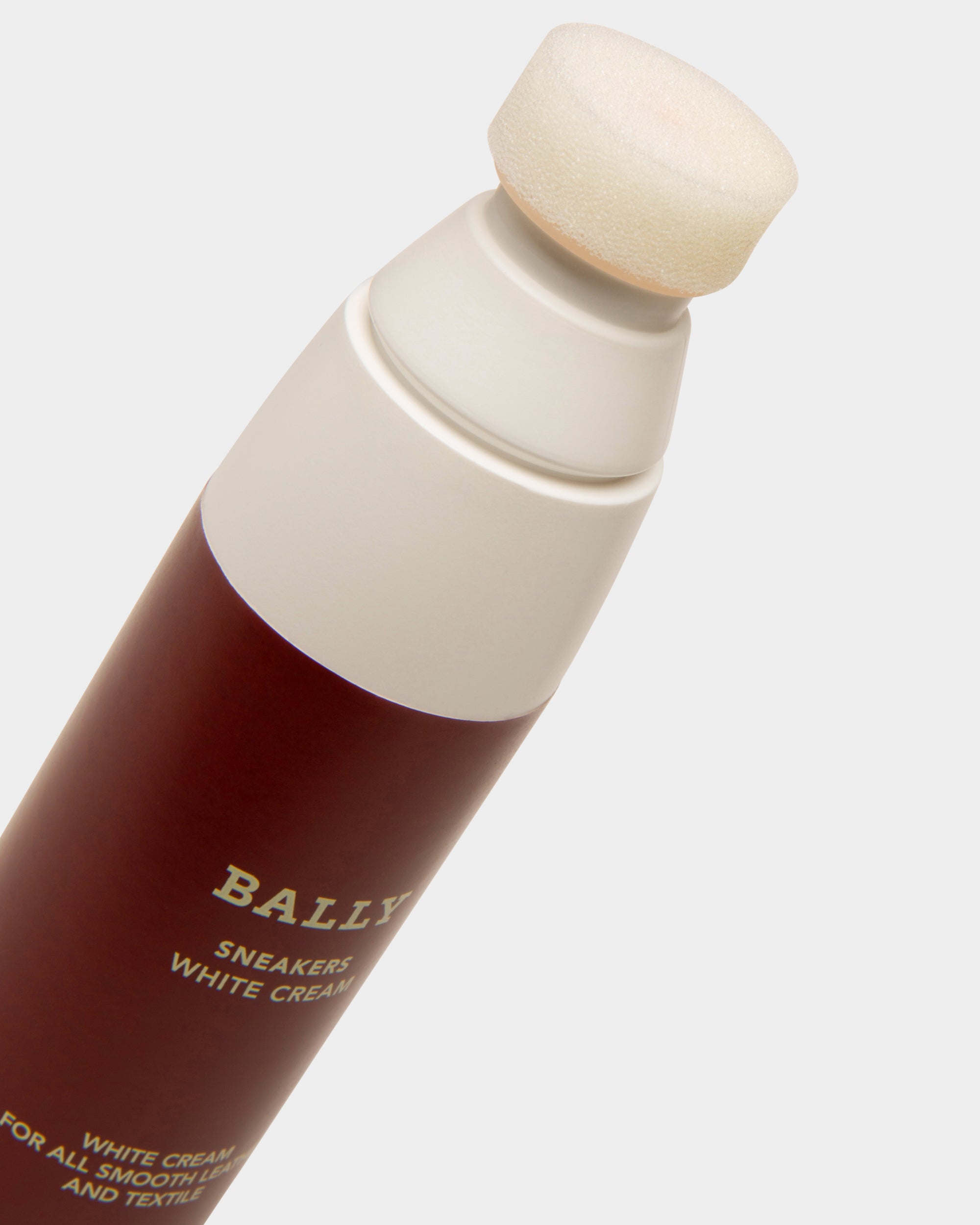 ホワイトニング クリーム - 男性 - Bally - 02