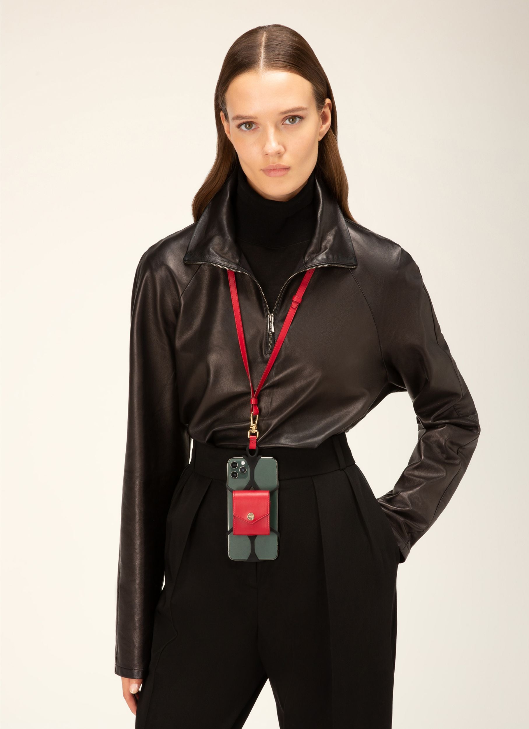 Stefy レッド レザー 携帯電話ホルダー - 女性 - Bally - 05