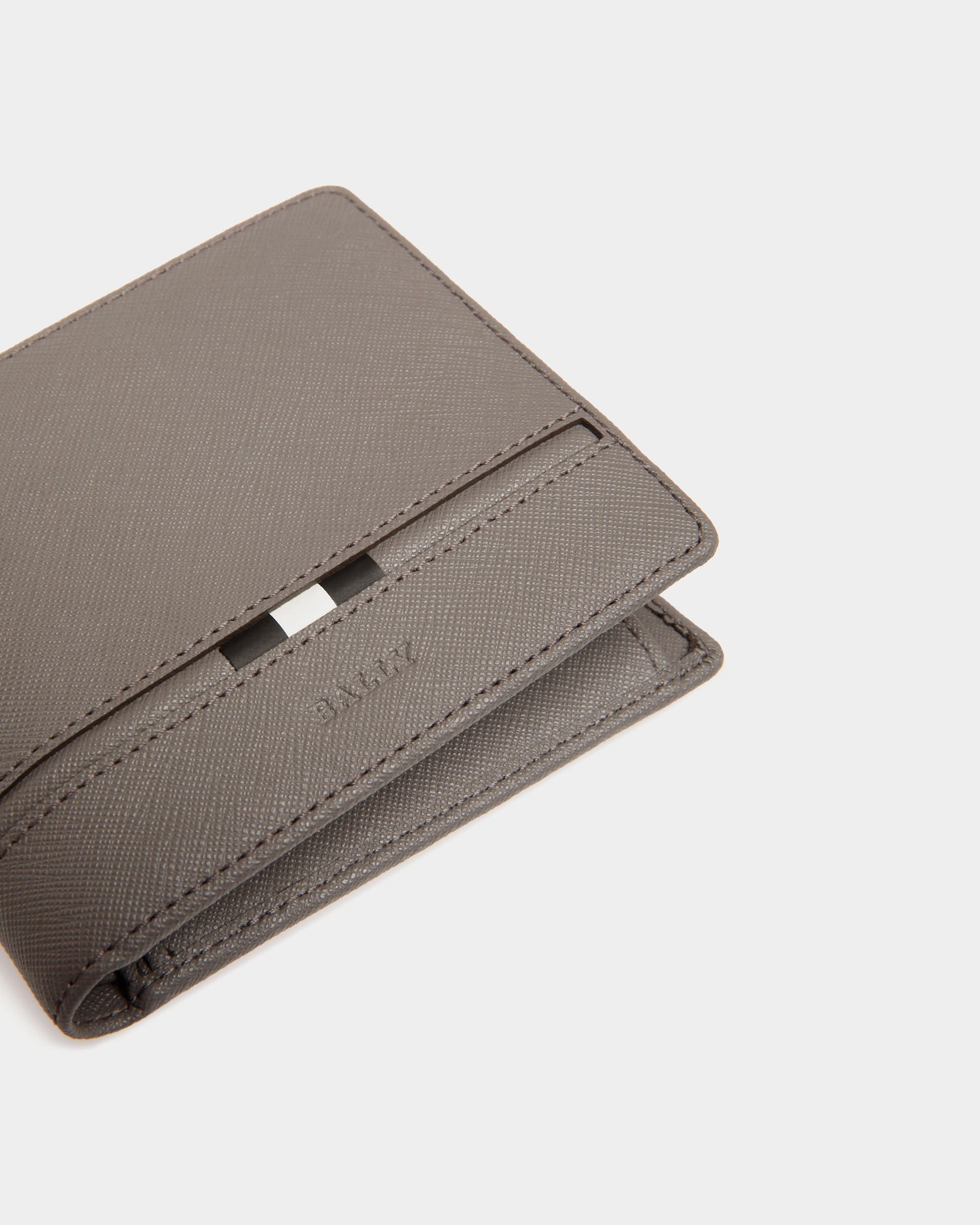 Wallet In Grey Bovine Split - 男性 - Bally - 04