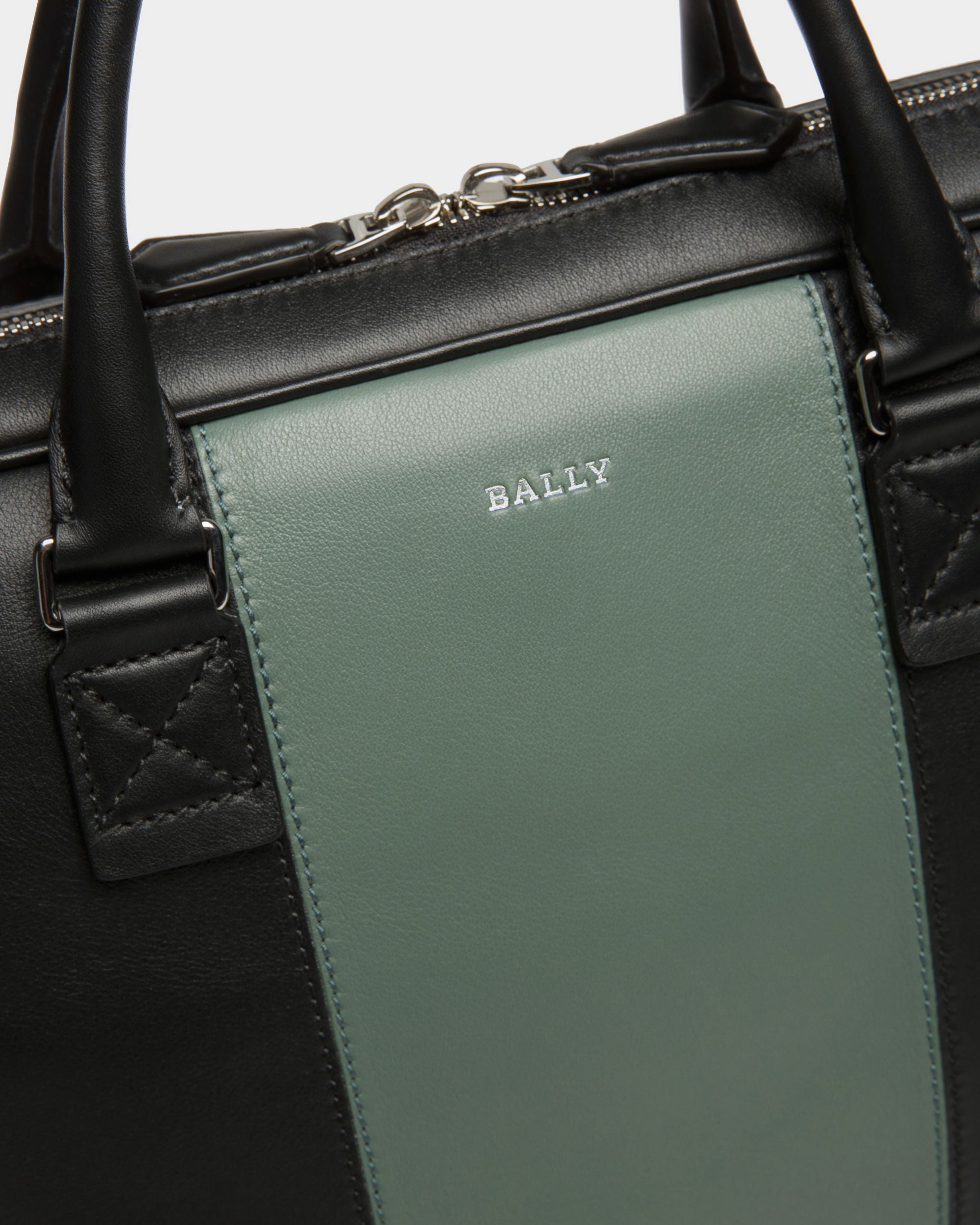 Hesines ブラック＆グリーン レザー ビジネスバッグ - 男性 - Bally - 05