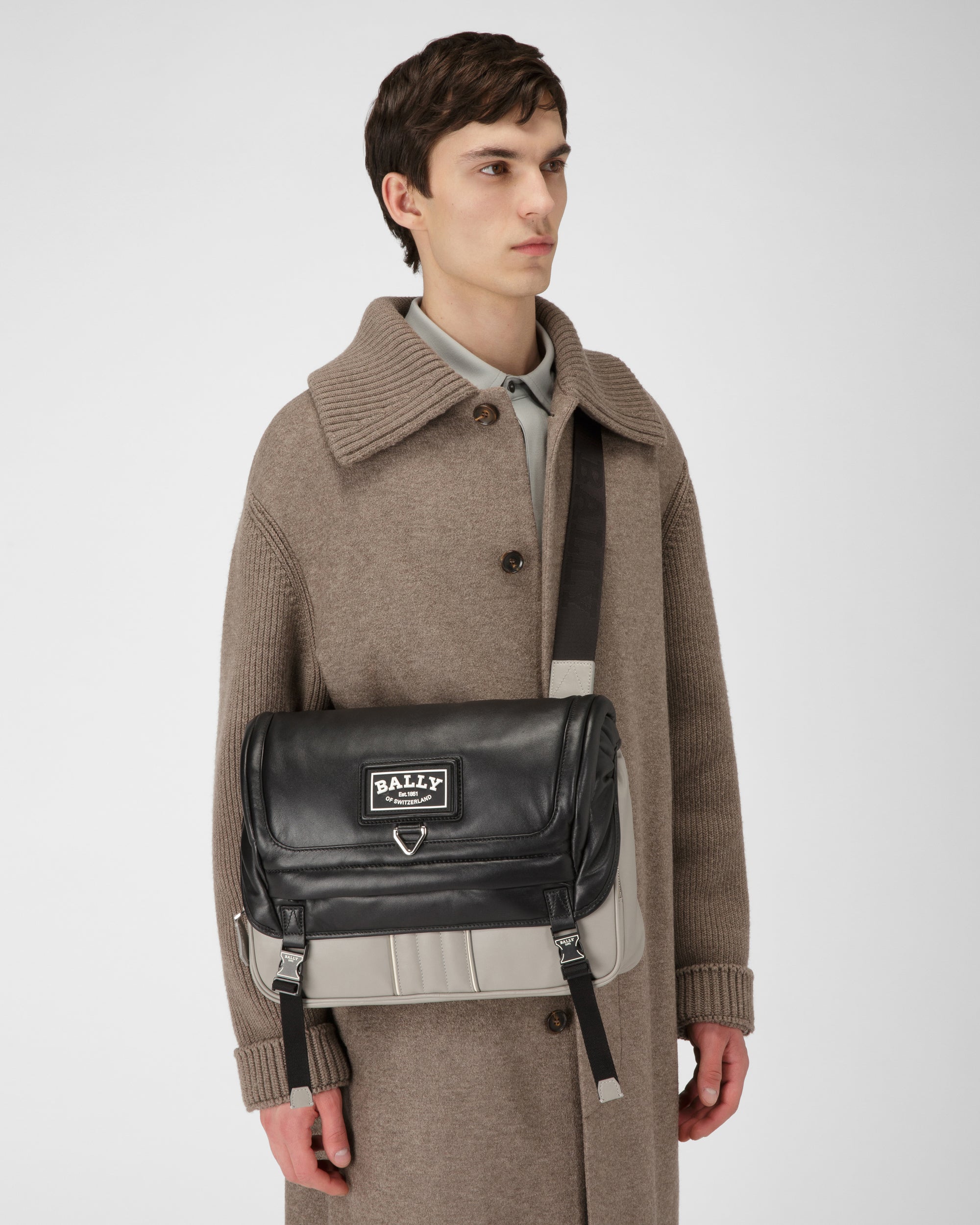 Adil サッソ ＆ブラック レザー メッセンジャーバッグ - 男性 - Bally - 02