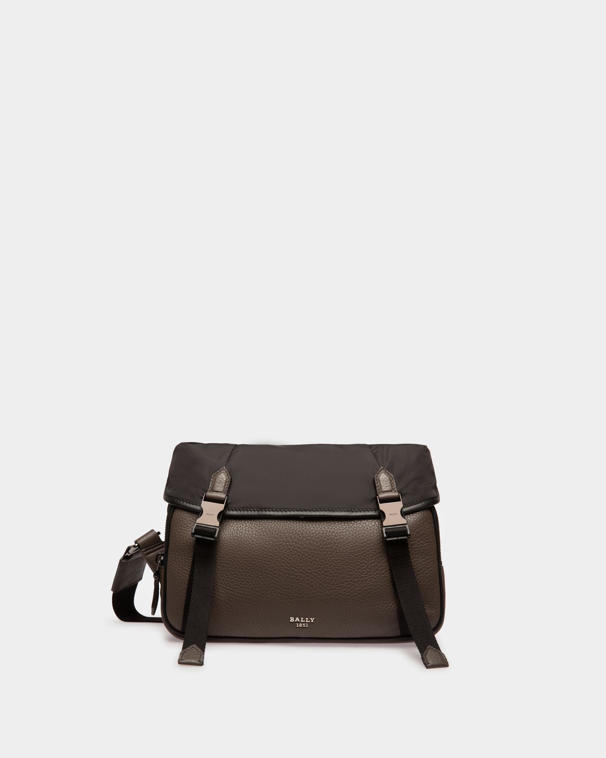 Borissey ブラック リサイクルナイロン メッセンジャーバッグ - 男性 - Bally - 01